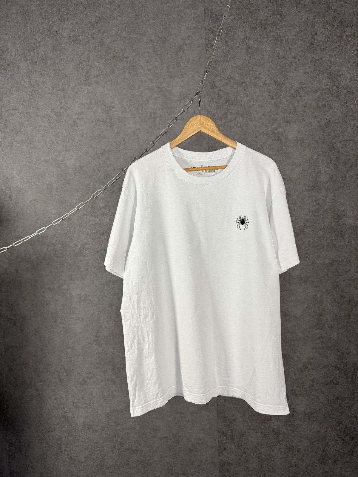 Anime × Hunter × Uniqlo Hunter x Uniqlo anima Japanese tee Size US XL / EU 56 / 4 - 2 Thumbnail