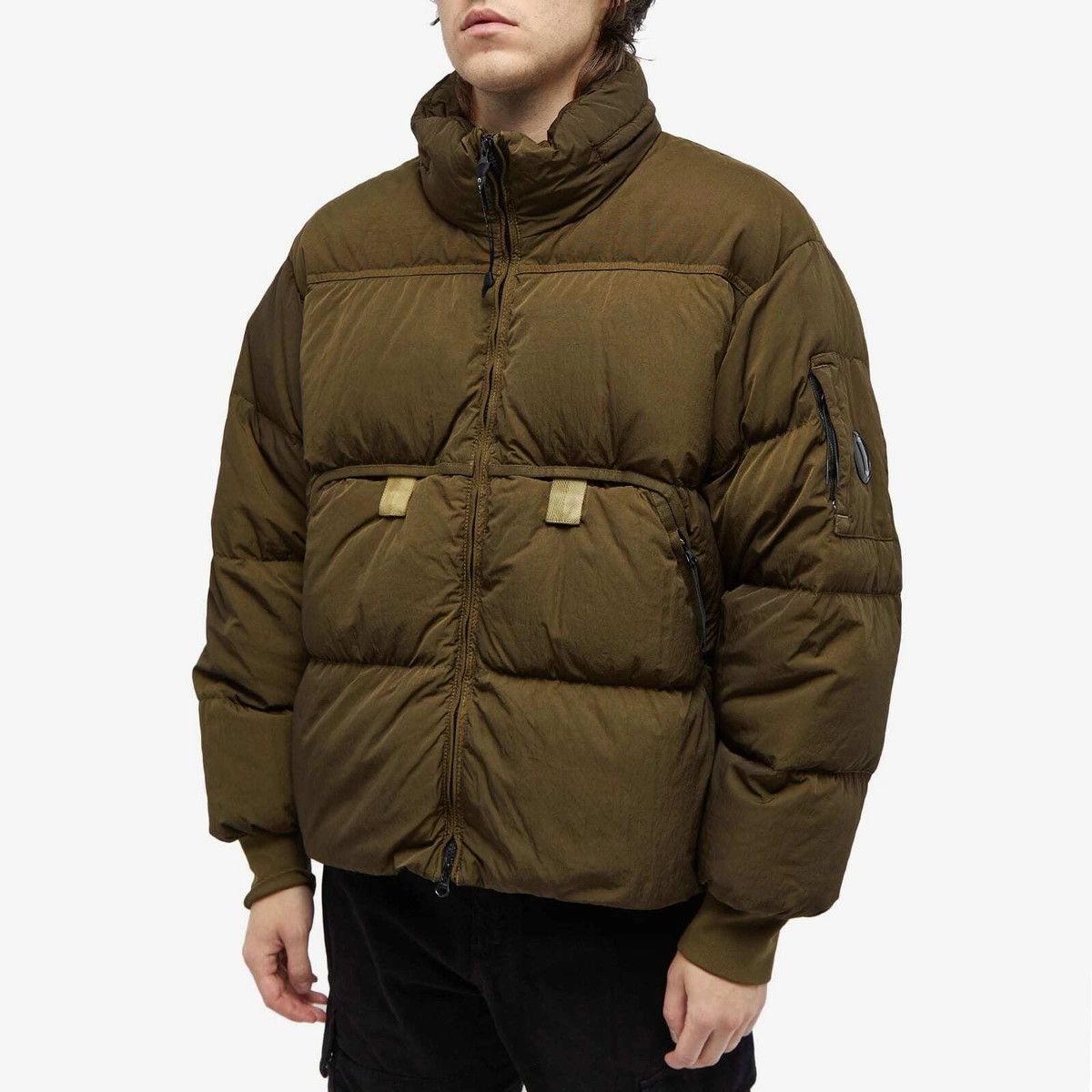 C.P. Company o1y1224 Zip Hooded Jacket in Military Green Size US S / EU 44-46 / 1 - 2 Thumbnail