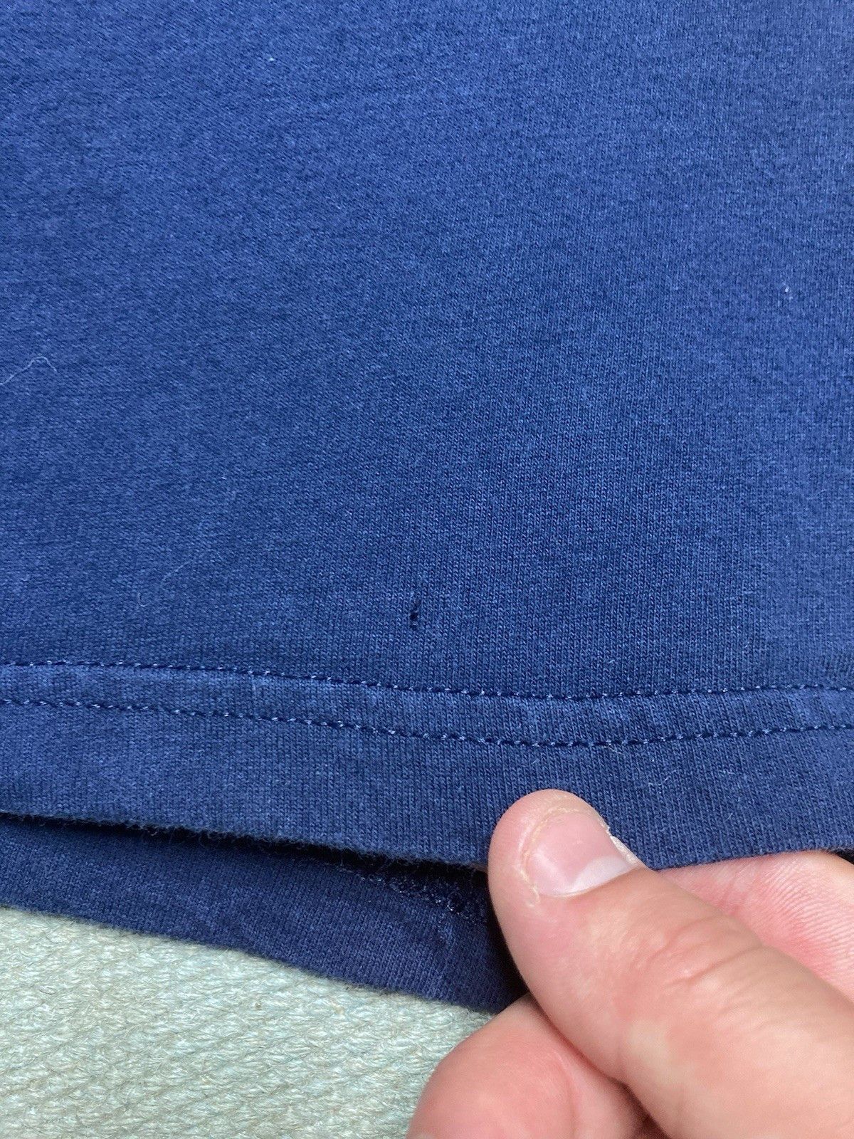 Vintage vtg 90s y2k blank t shirt navy blue plain soft cotton large Size US L / EU 52-54 / 3 - 2 Thumbnail