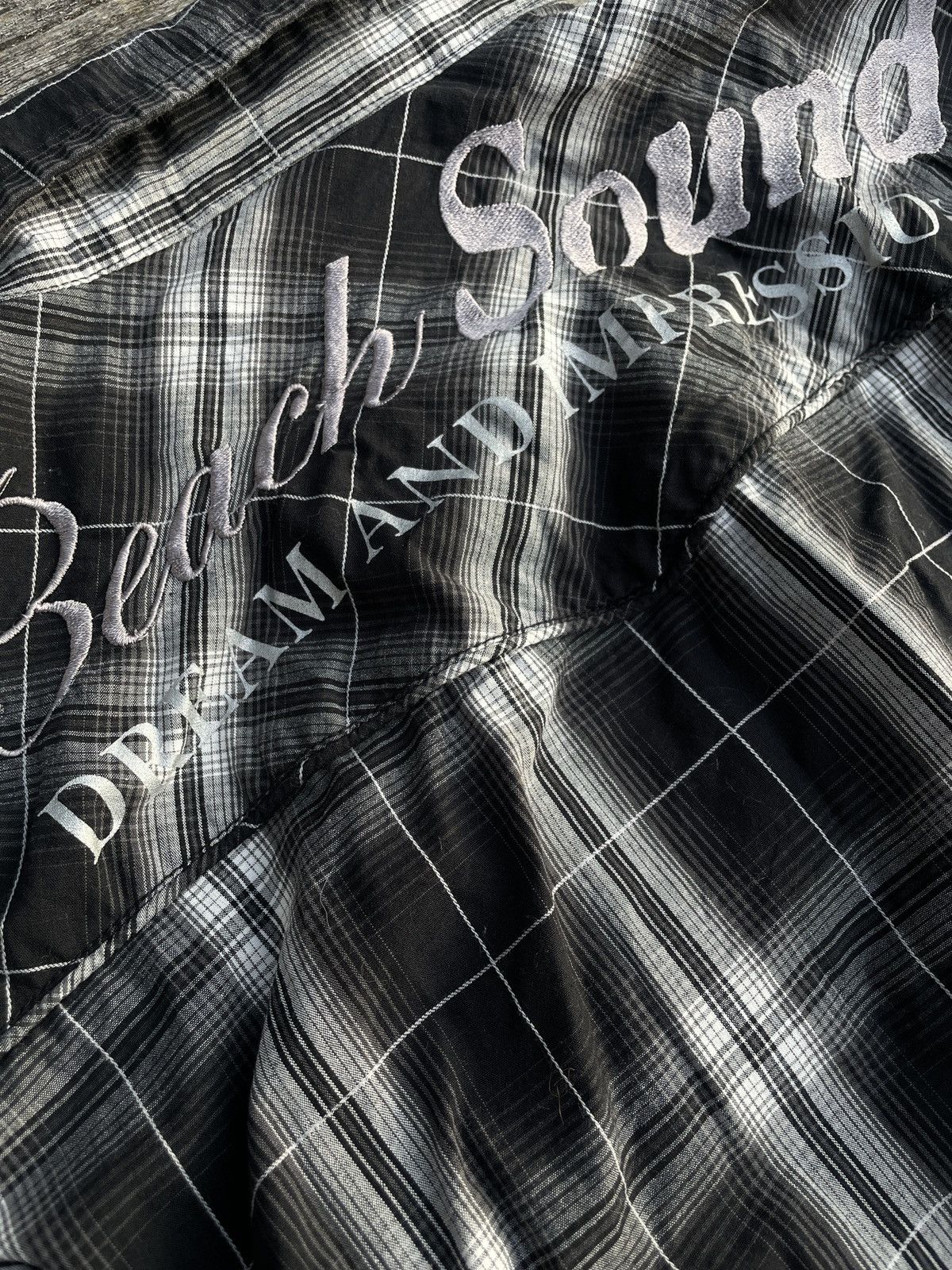 If Six Was Nine 2000s Japanese archive Vkei Poem Embroidery Plaid Shirts Size US S / EU 44-46 / 1 - 7 Thumbnail