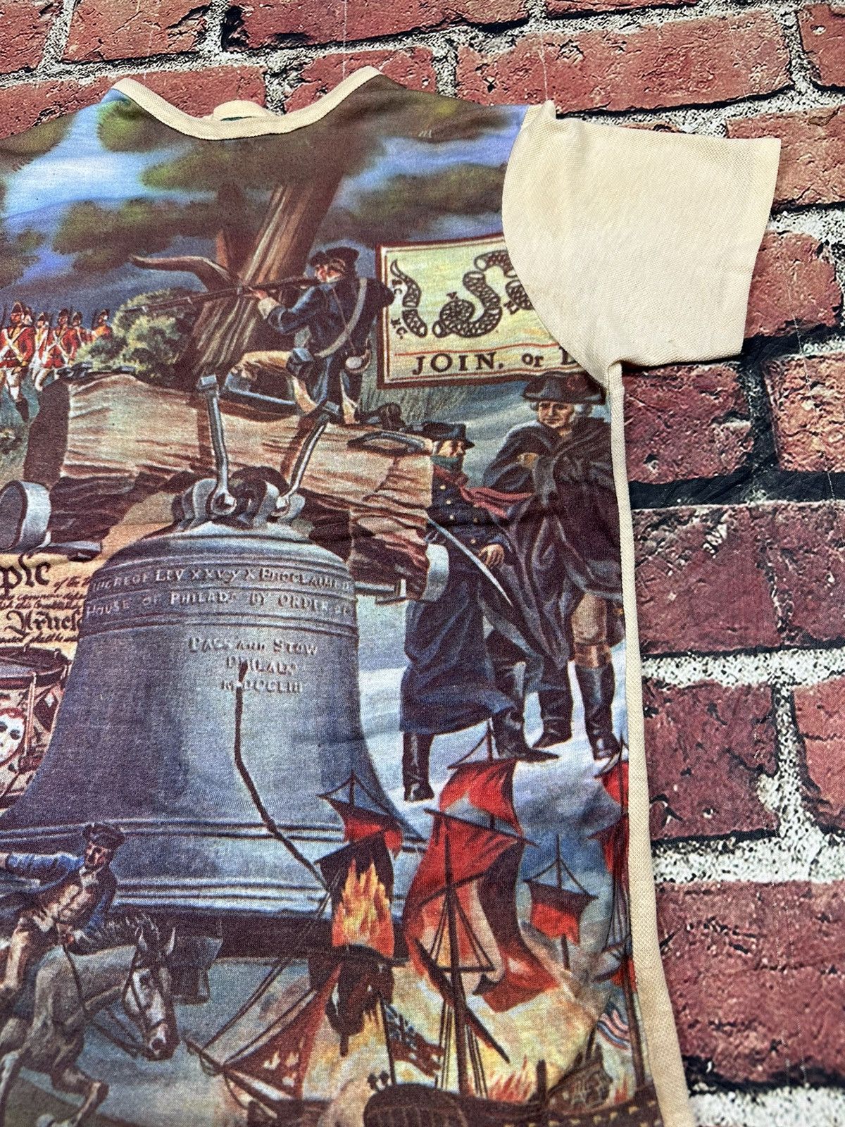 Hang Ten True Vintage Ten West American Revolution AOP T-Shirt 60s Size US M / EU 48-50 / 2 - 6 Thumbnail