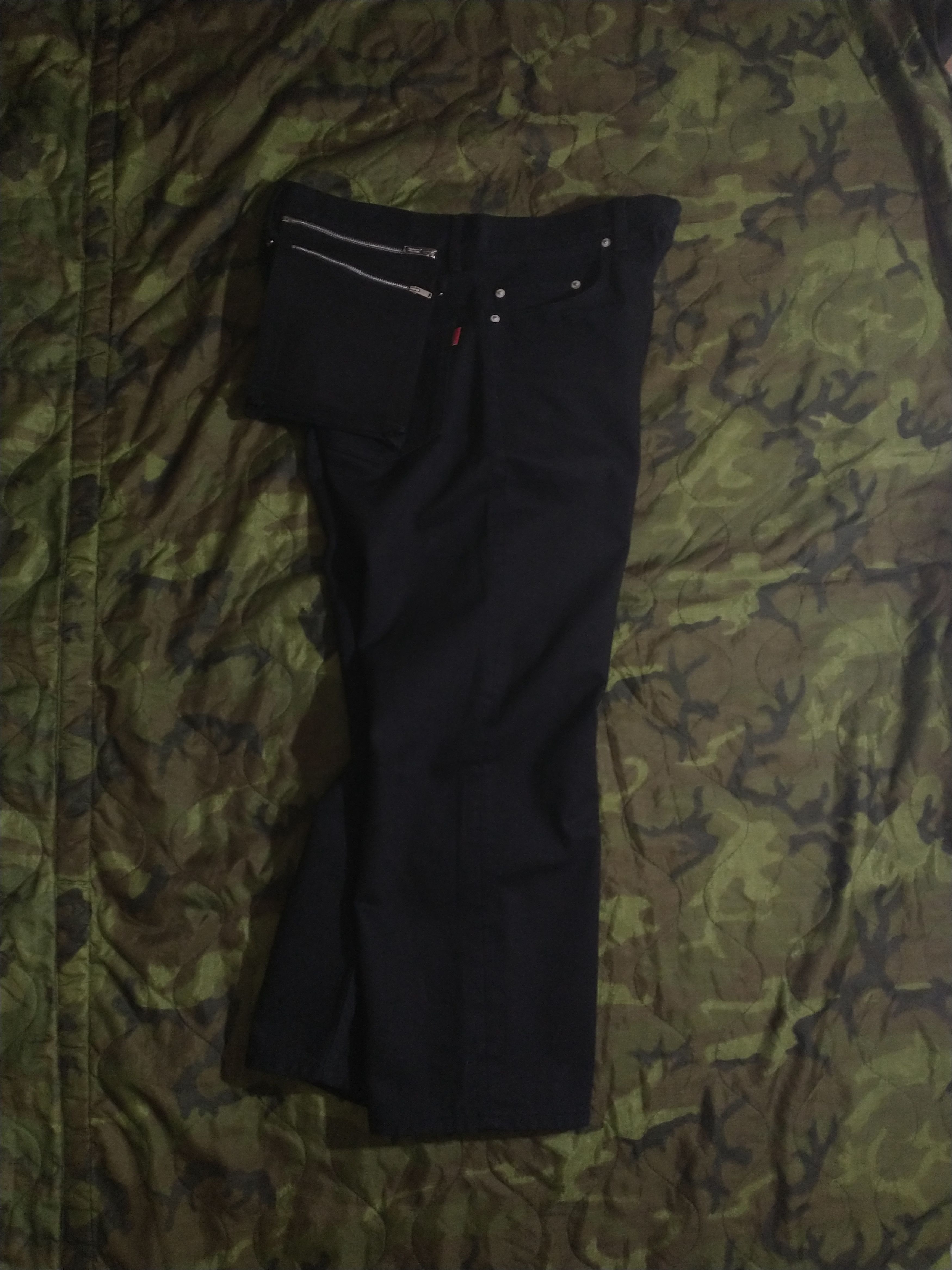 image of Undercover Cargo Pocket Denim in Black, Men's (Size 36)