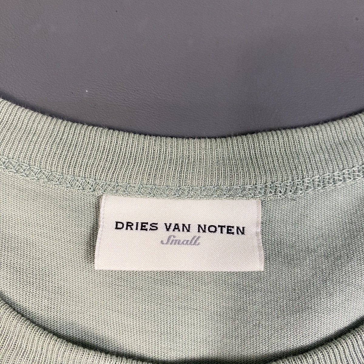 Dries Van Noten Dries Van Noten Graphic Oversized Tee Size US S / EU 44-46 / 1 - 3 Thumbnail
