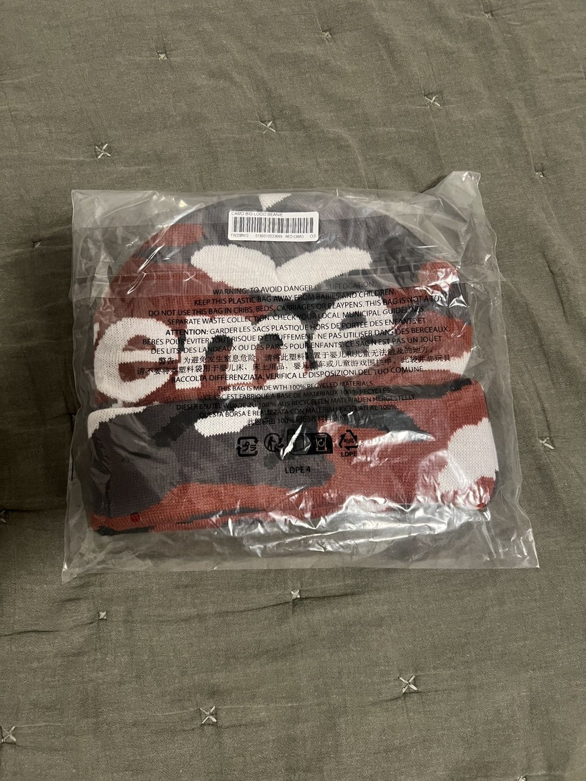 Supreme Supreme Camo Big Logo Beanie Red Camo Size ONE SIZE - 2 Thumbnail