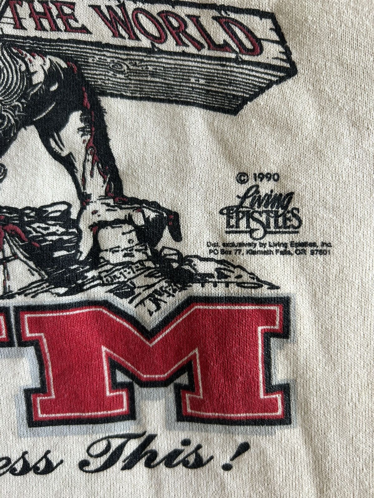 Vintage Vintage 90s Jesus Sweatshirt Lords Gym Living Epistles Rare Size US L / EU 52-54 / 3 - 3 Thumbnail