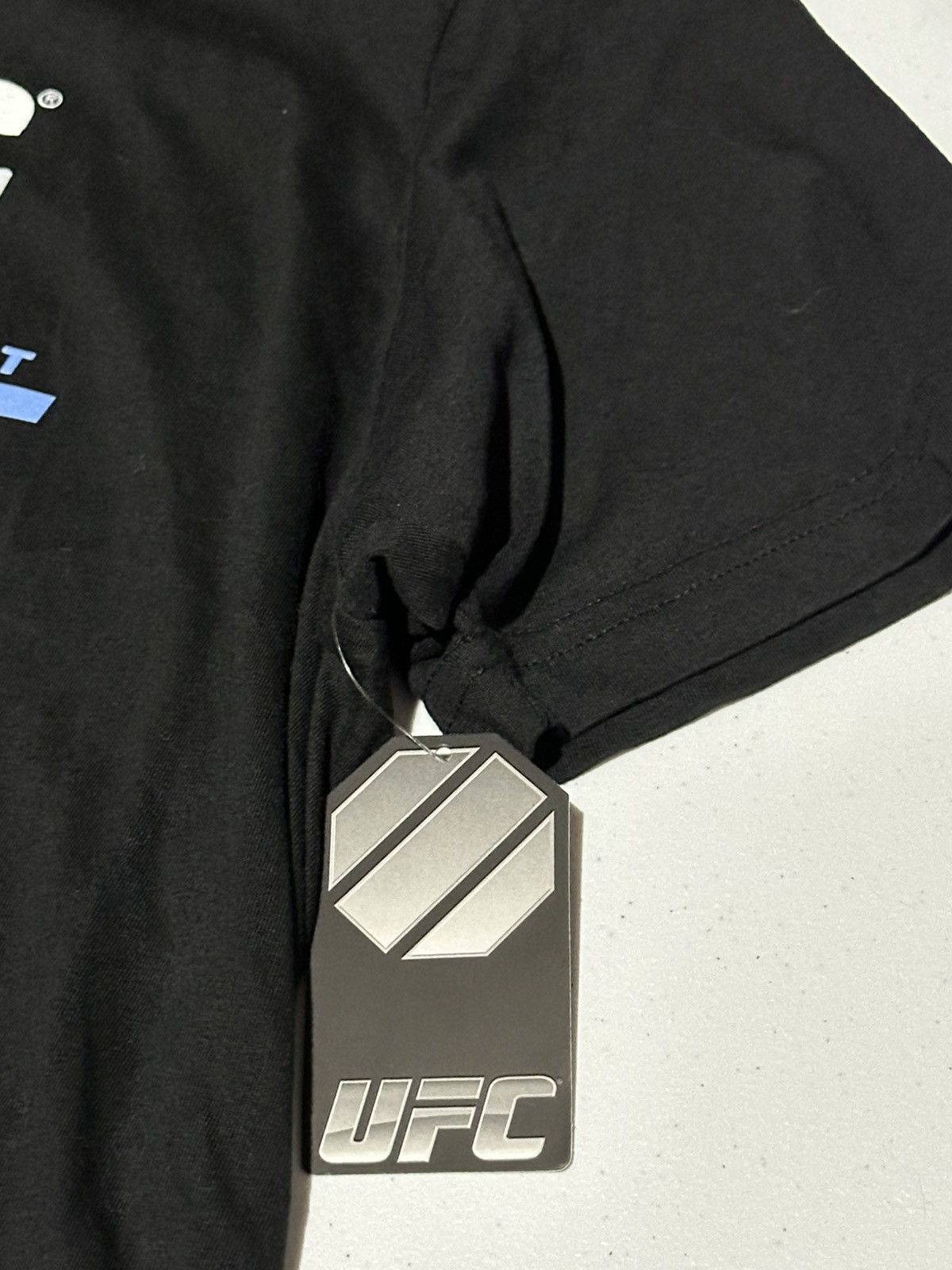 UFC Vtg y2k UFC 170 Rhonda Rousey vs McMann Event Promo T-shirt Size US M / EU 48-50 / 2 - 5 Thumbnail