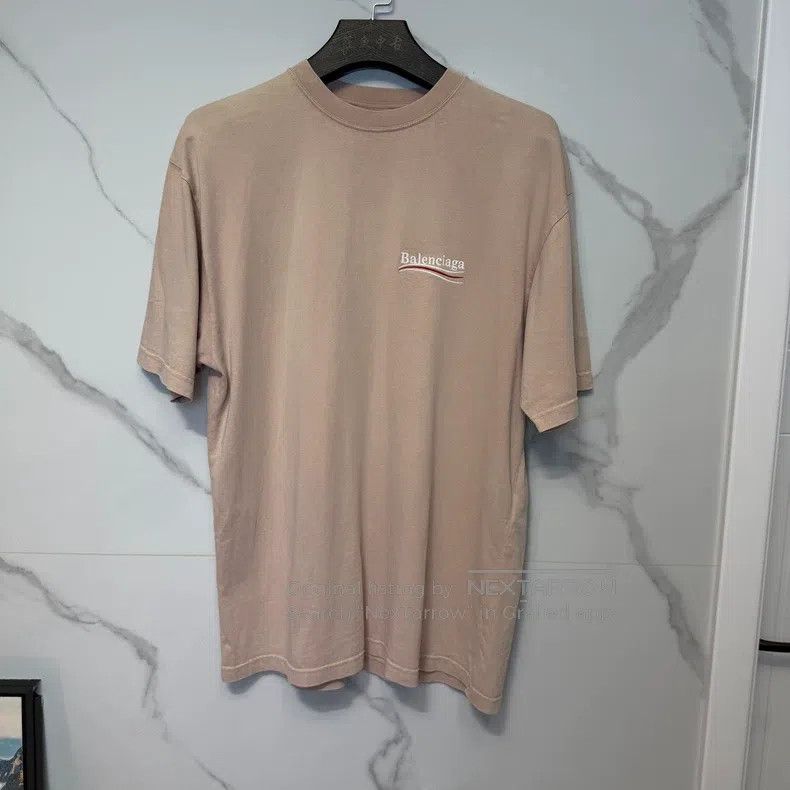 Balenciaga Balenciaga Classic Coke T-shirt is pink. Size US XS / EU 42 / 0 - 1 Thumbnail