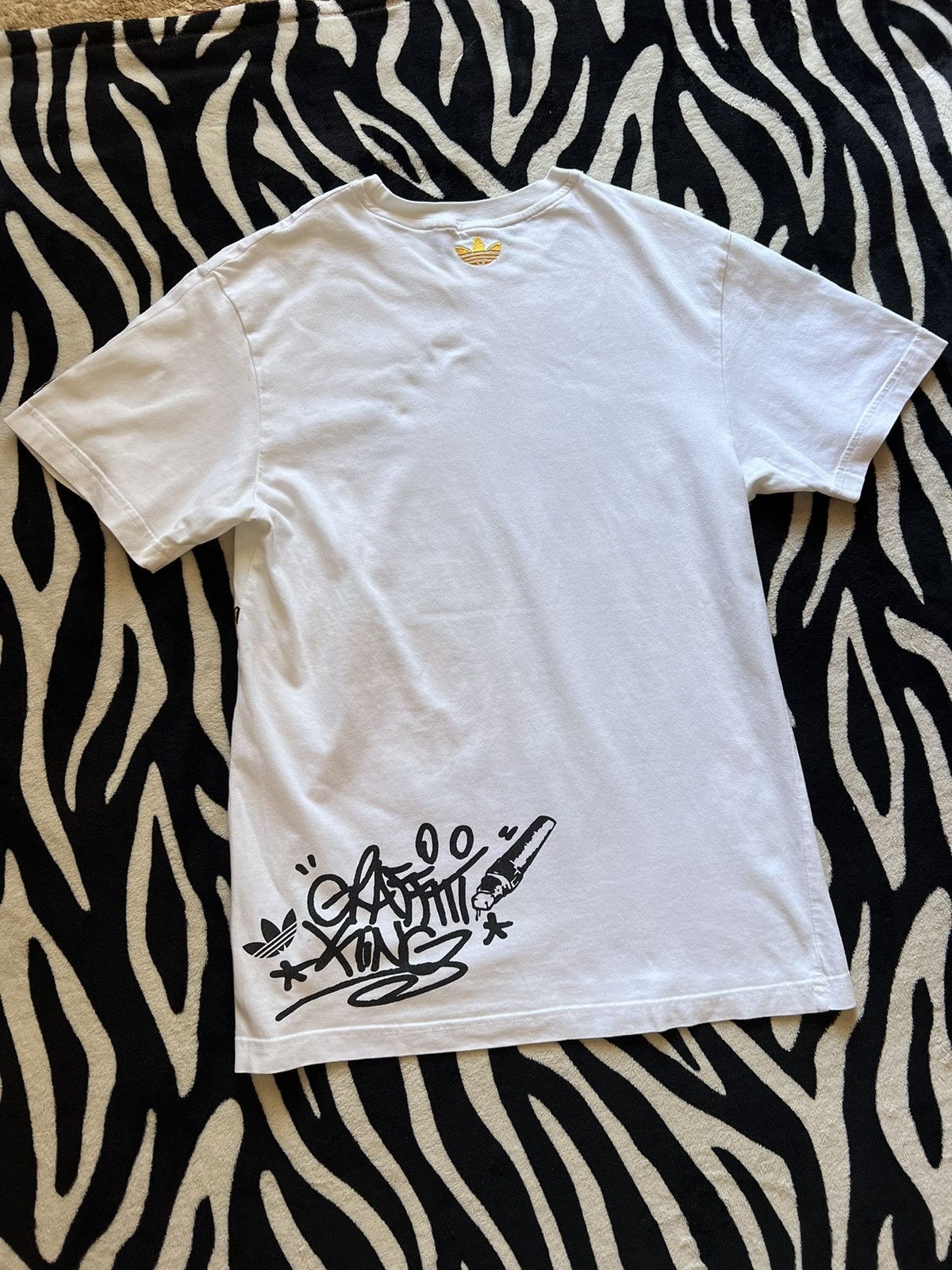 Adidas × Vintage Adidas Cope Graffiti Rare t-shirt mens vintage Size US M / EU 48-50 / 2 - 6 Thumbnail