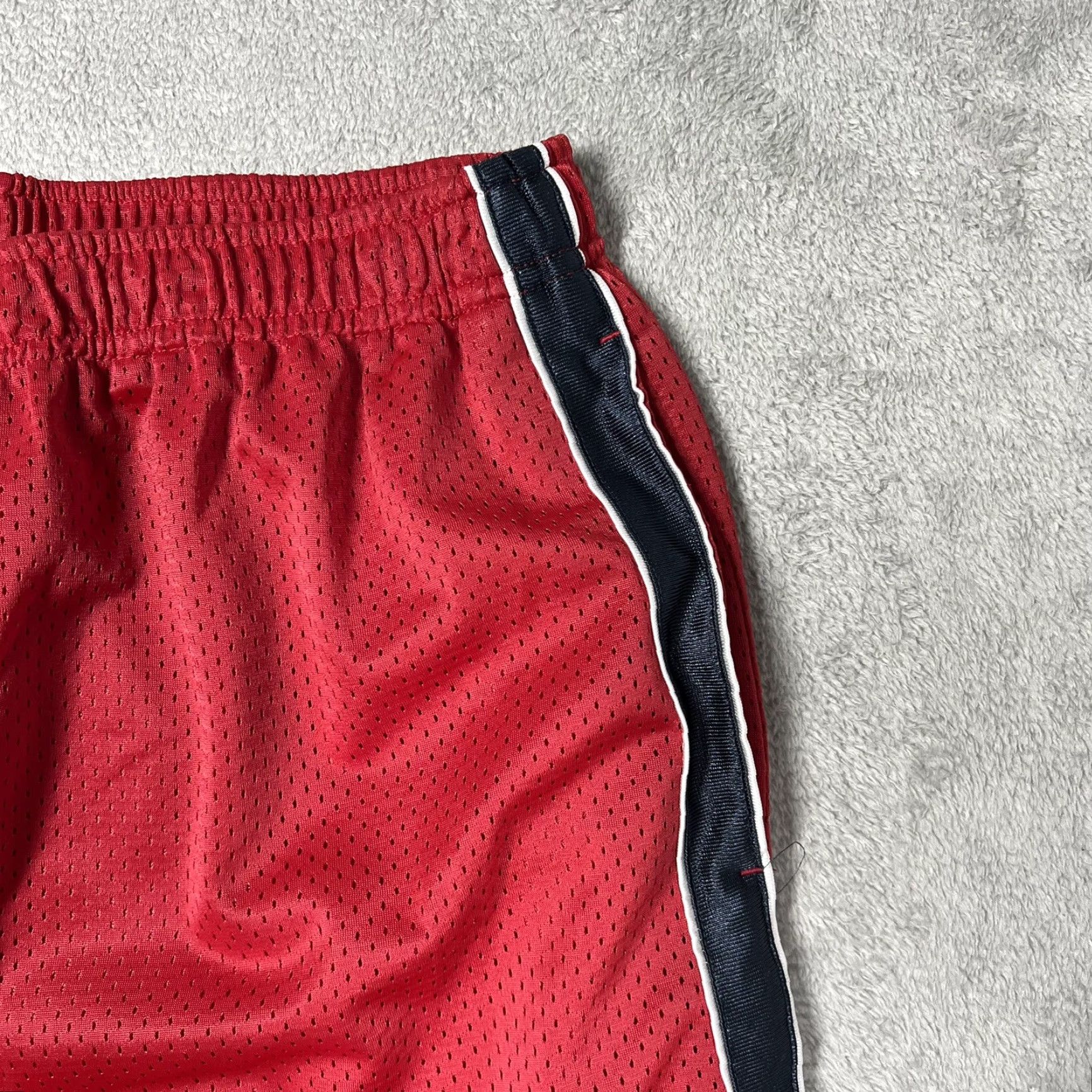 Vintage VINTAGE MLB Genuine Merchandise Los Angeles Angels Sweat Shorts Mens XL Red Embroidered Logo Training Size US 36 / EU 52 - 3 Thumbnail