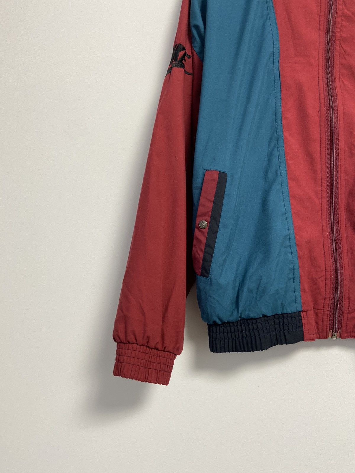 Jordan Brand Nike Jordan Jacket Vintage 90’s logo Size US S / EU 44-46 / 1 - 5 Thumbnail