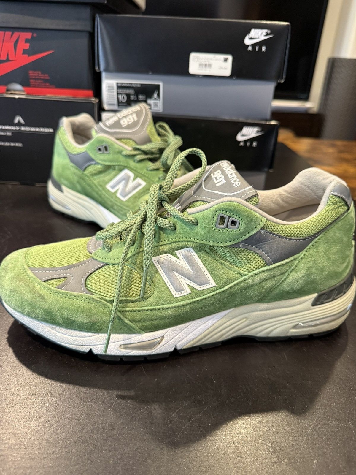 New Balance New Balance 991 Made in UK Bright Green US10 Size US 10 / EU 43 - 11 Thumbnail