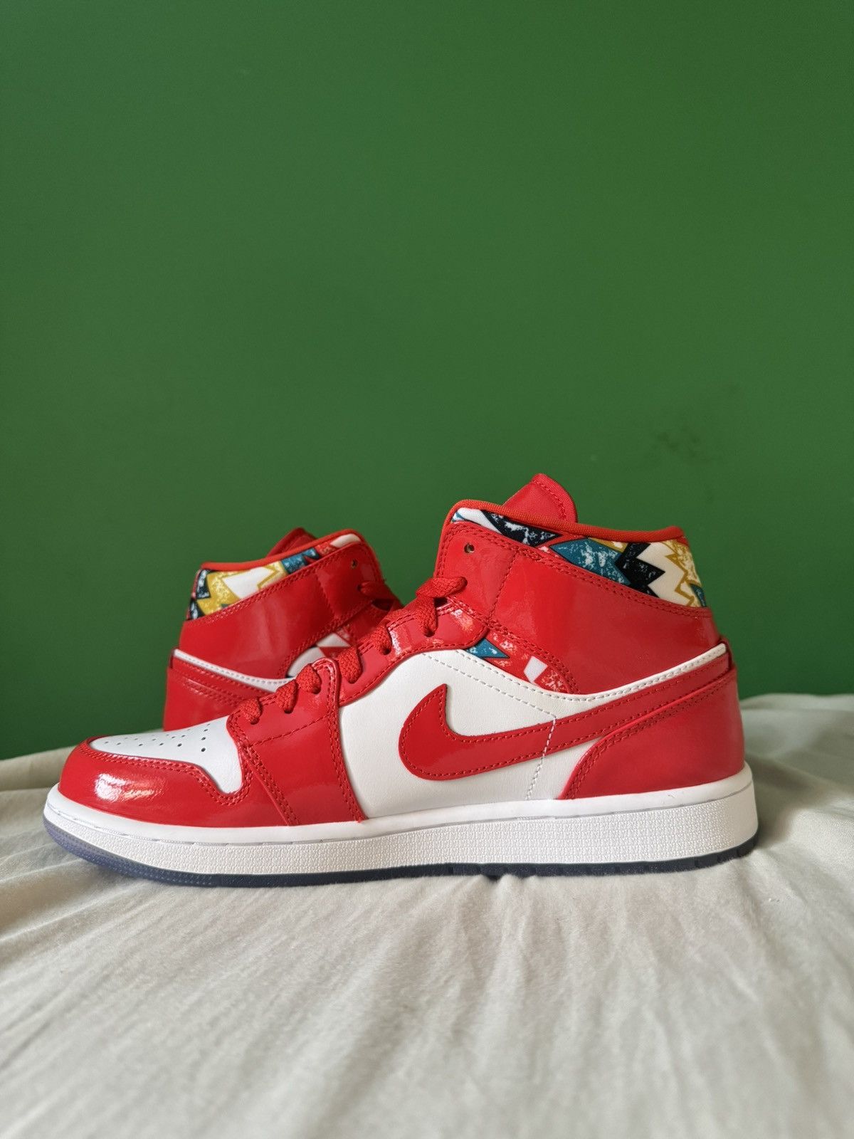 Jordan Brand Jordan 1 mid Barcelona sweater 2021 Size US 9 / EU 42 - 3 Thumbnail