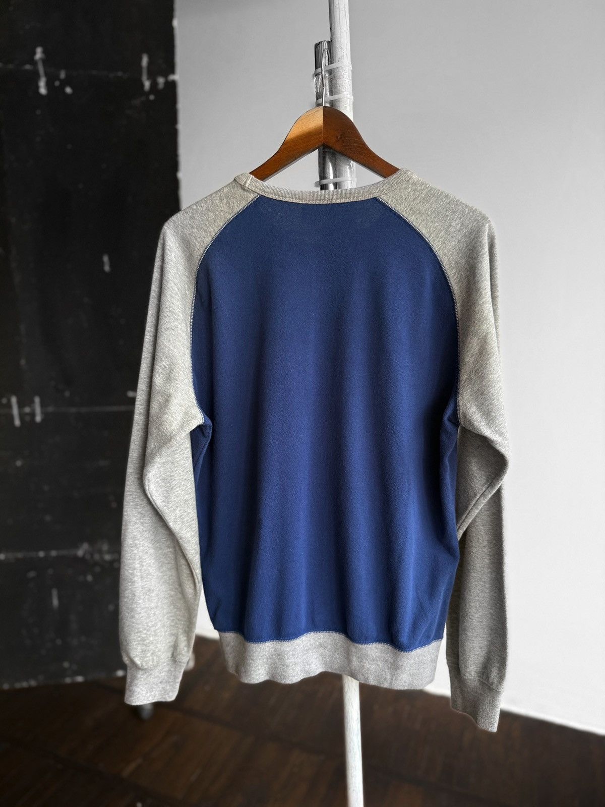 Champion Champion Vintage Property Of Graphic Print Raglan Sweatshirt Size US L / EU 52-54 / 3 - 2 Thumbnail