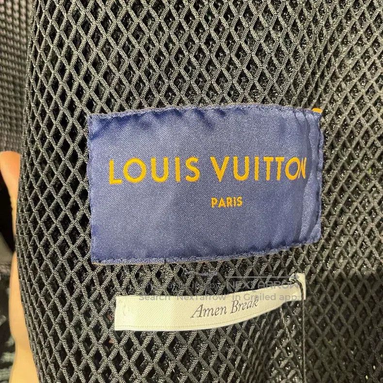 Louis Vuitton Louis Vuitton Cutout logo gradient zipper jacket Size US L / EU 52-54 / 3 - 4 Thumbnail
