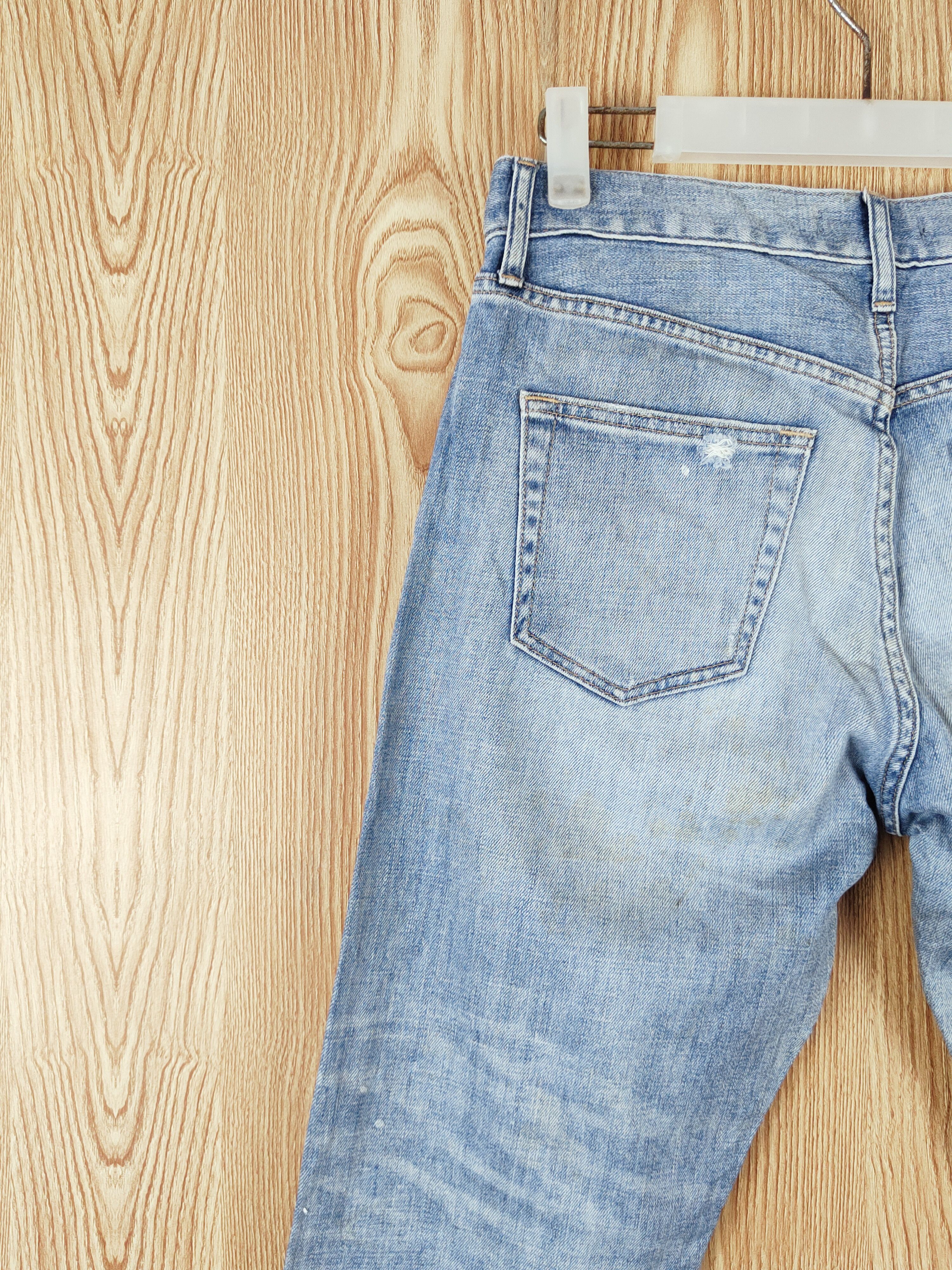 Japanese Brand Uniqlo japan vintage Blue Distressed Ripped Jeans #W616 Size US 30 / EU 46 - 8 Thumbnail