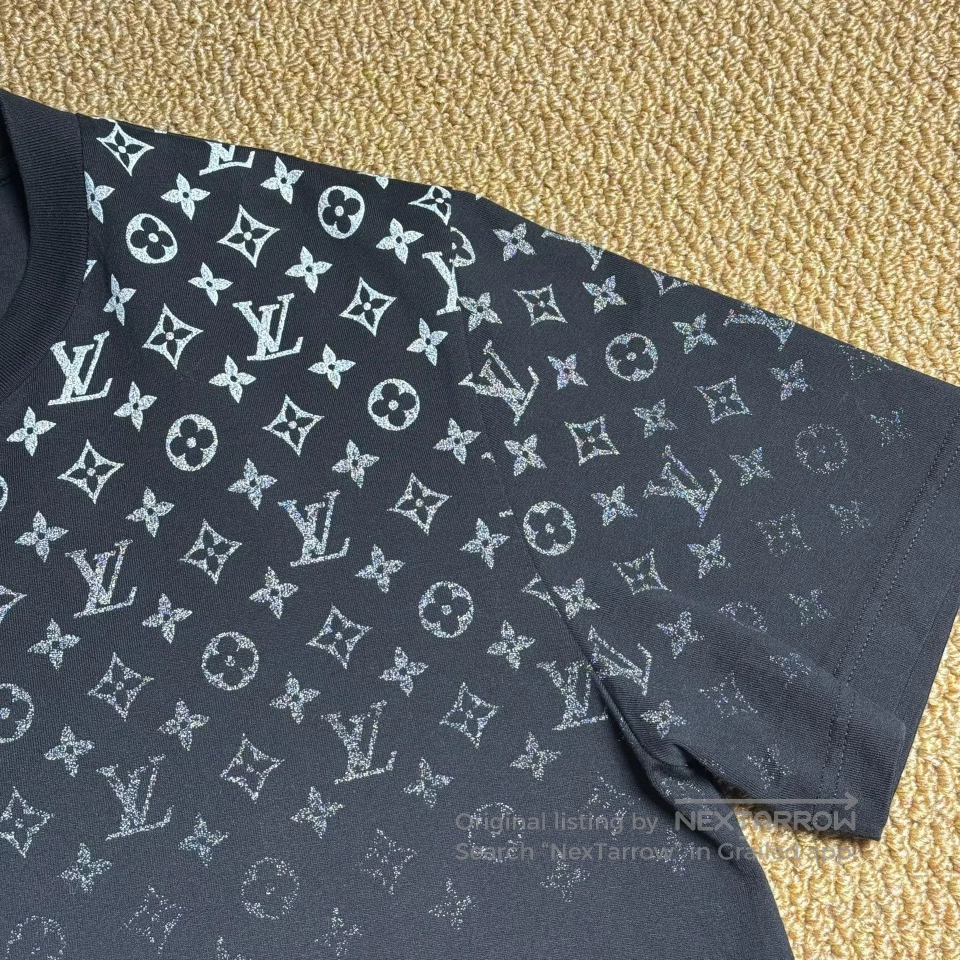 Louis Vuitton Louis Vuitton LV SS24 Gradient Logo T-Shirt. Size US XL / EU 56 / 4 - 3 Thumbnail