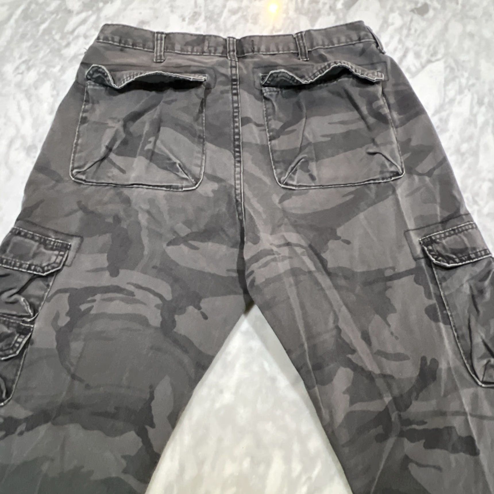 Wrangler Wrangler Jeans Cargo Camo Men 36x32 Faded Gray 70BRWGL Cotton Hunting Jeans Size US 36 / EU 52 - 5 Thumbnail