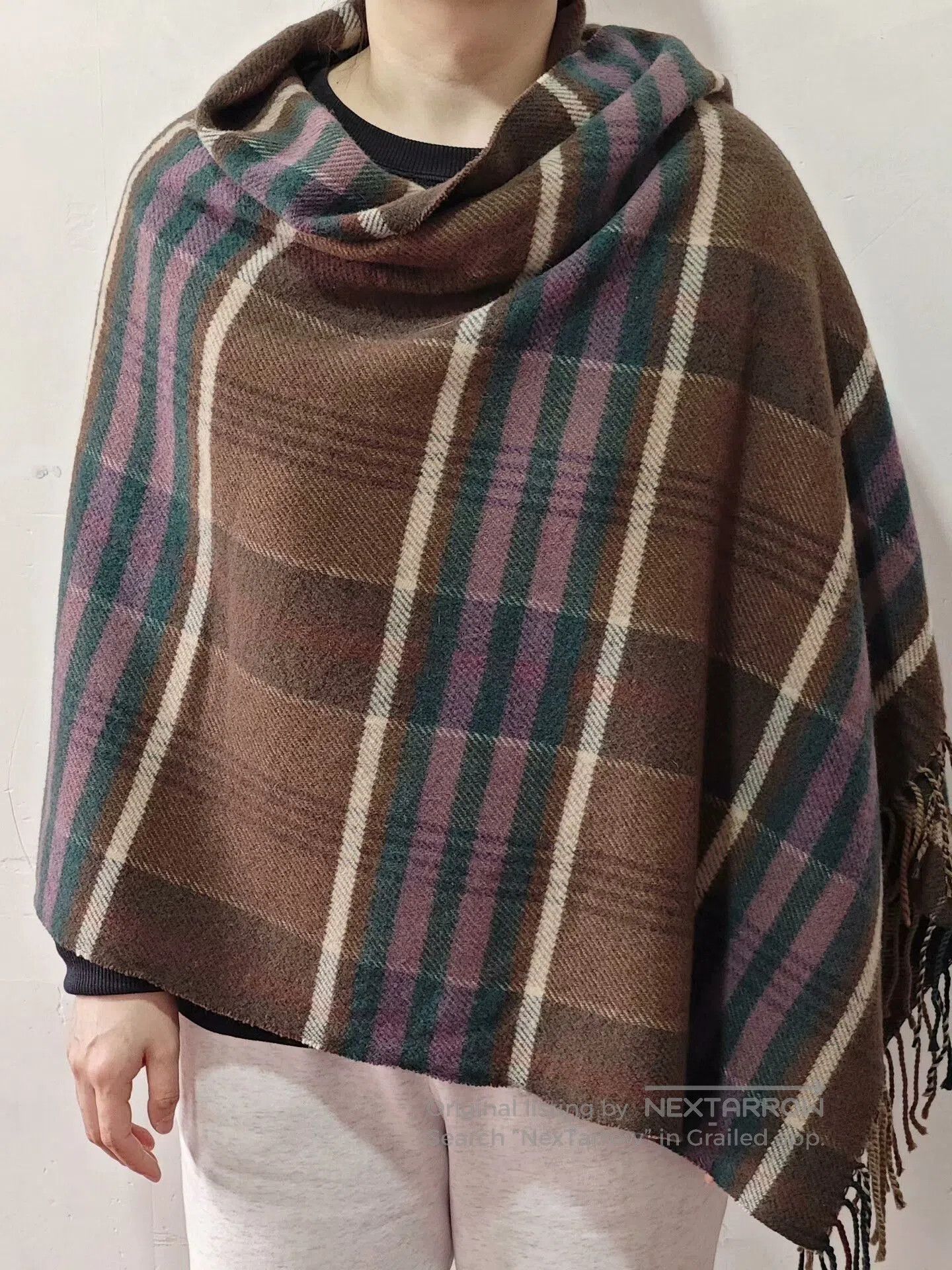 Polo Ralph Lauren Ralph Lauren Brown Plaid Wool Shawl. Size ONE SIZE - 1 Thumbnail