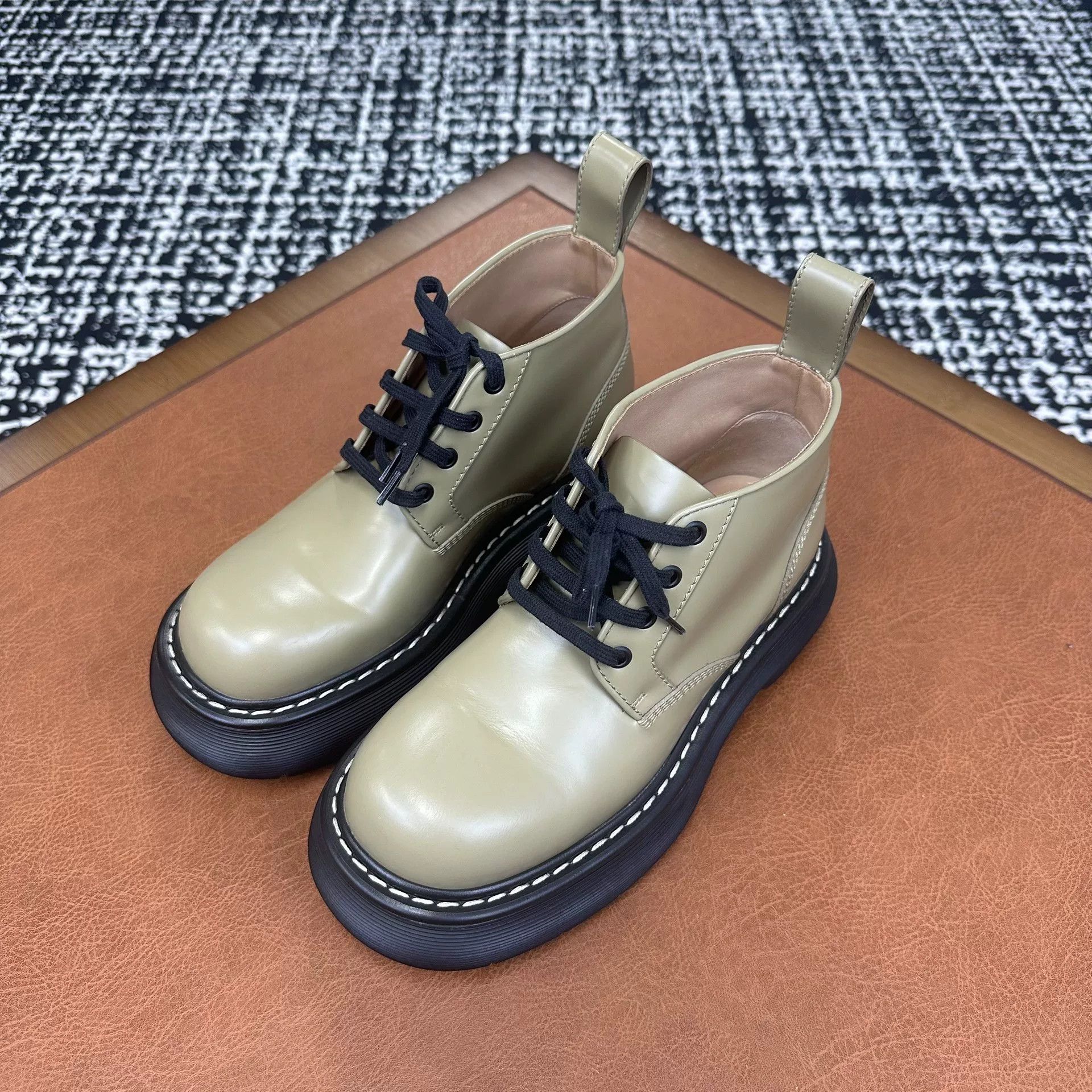 Bottega Veneta Bottega Veneta Blue Boots it_37-5 Women Size US 7.5 / IT 37.5 - 1 Thumbnail