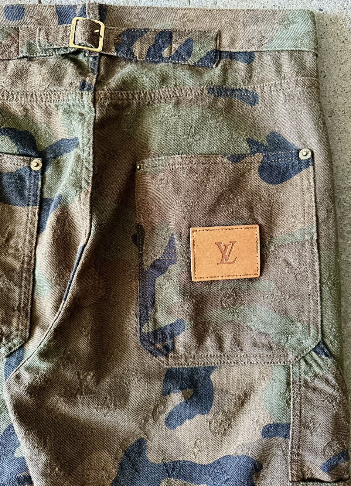 Louis Vuitton × Supreme Louis Vuitton - Supreme -SS16- Jacquard Camo Carpenter Jeans Size US 30 / EU 46 - 15 Thumbnail