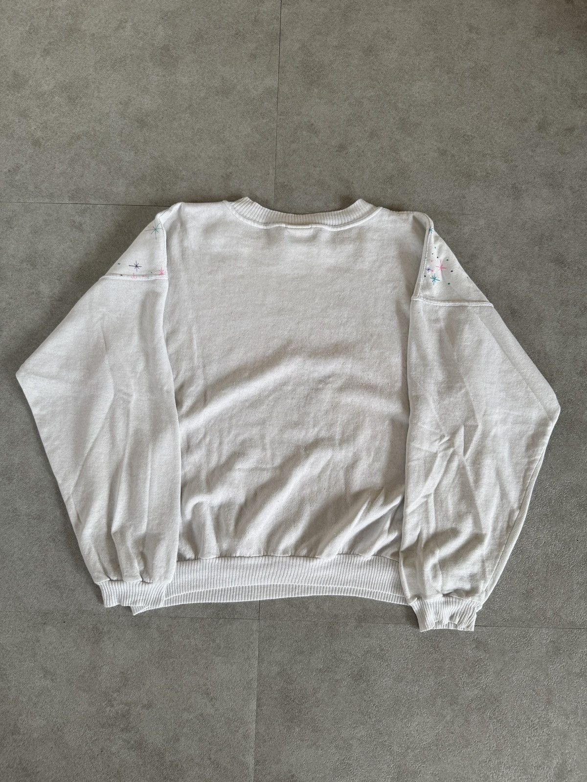 Disney × Mickey Mouse × Vintage *RARE* VINTAGE 90s DISNEYLAND MICKEY 35 YEARS OF MAGIC SWEAT Size US M / EU 48-50 / 2 - 11 Thumbnail