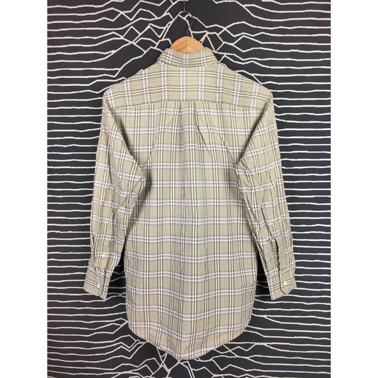 Burberry Burberry London Plaid Button Down Long Sleeve Shirt Size US S / EU 44-46 / 1 - 5 Thumbnail