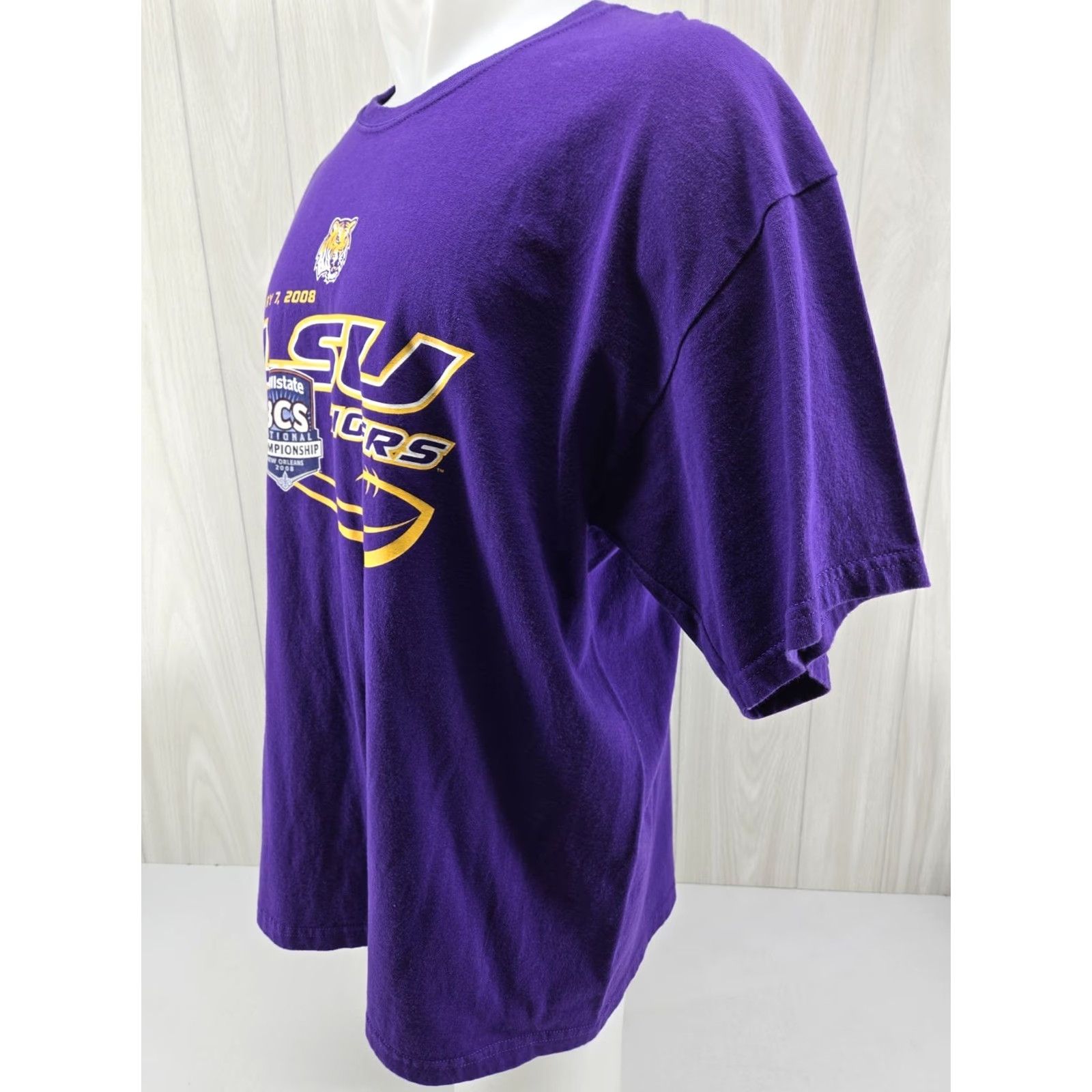 Gildan VINTAGE 2008 National BCS Championship Shirt LSU MEN'S XL Purple" Size US XL / EU 56 / 4 - 3 Thumbnail