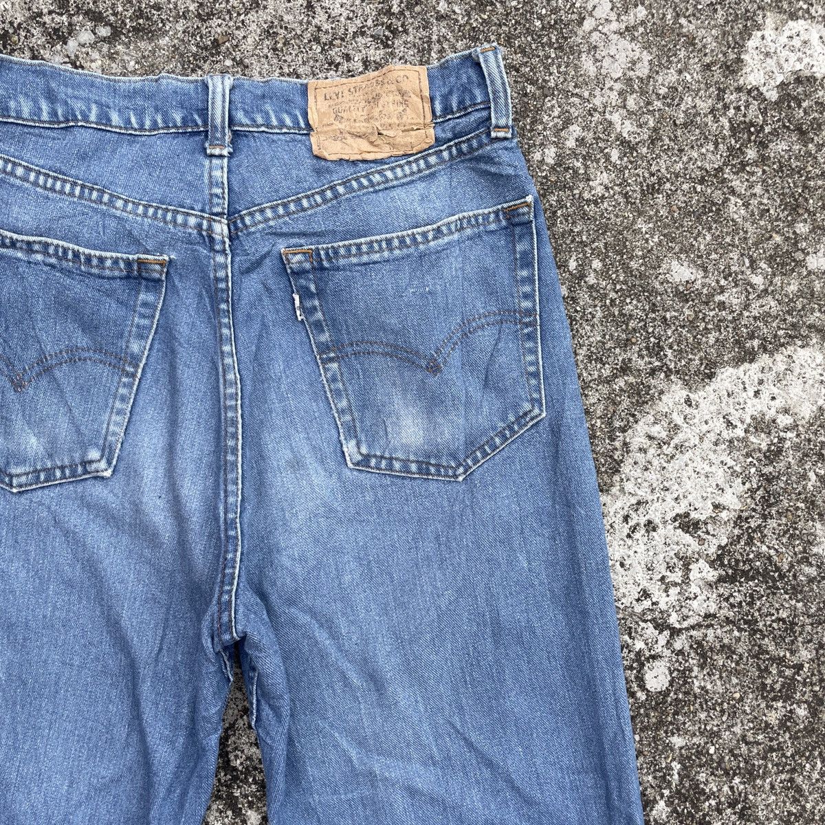Japanese Brand Vintage Levis White Tag Distressed Denim Jeans Size US 29 - 7 Thumbnail