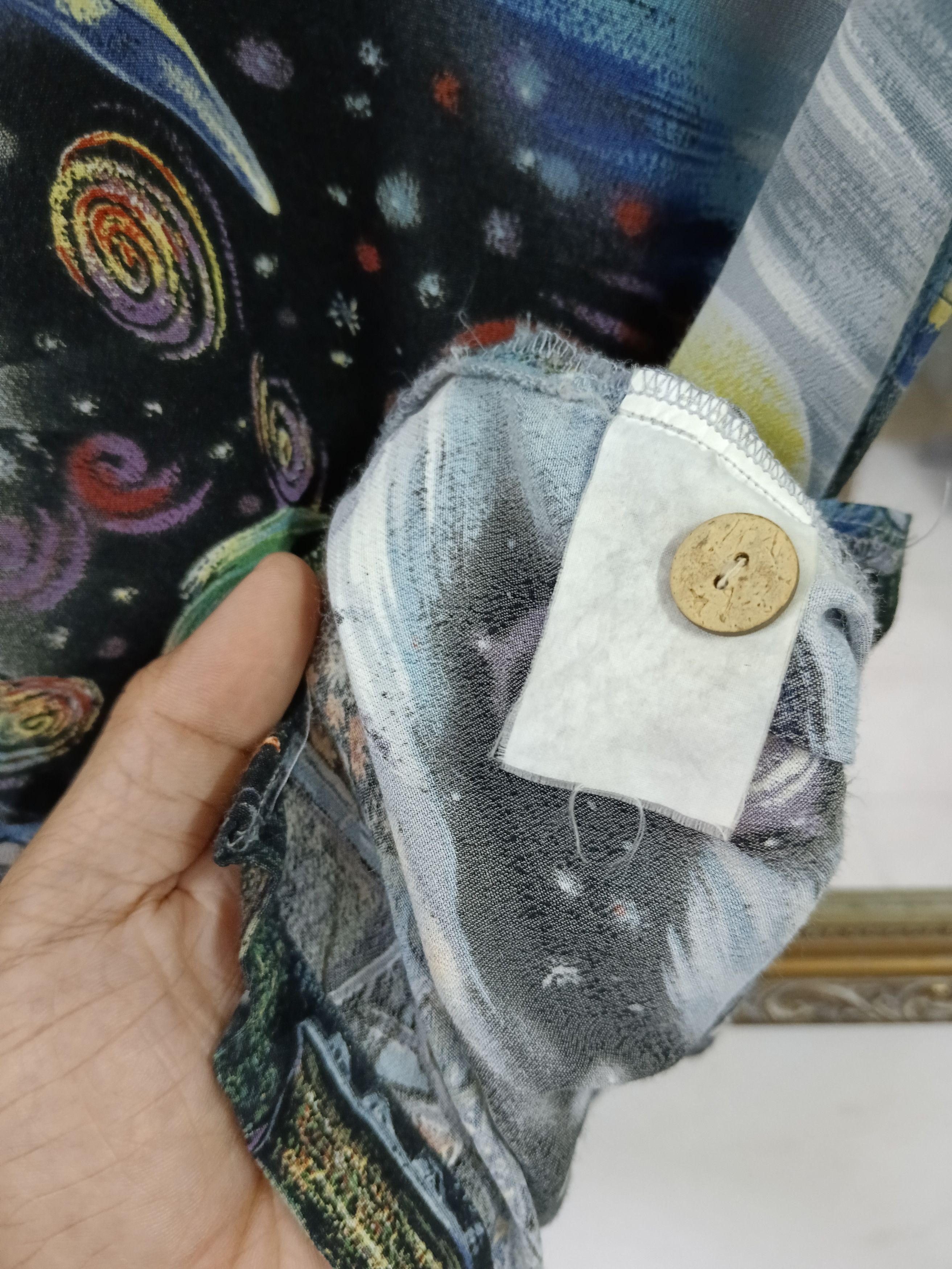 Japanese Brand RAYON WAYNE ALLIEN MOTIF Size US M / EU 48-50 / 2 - 5 Thumbnail
