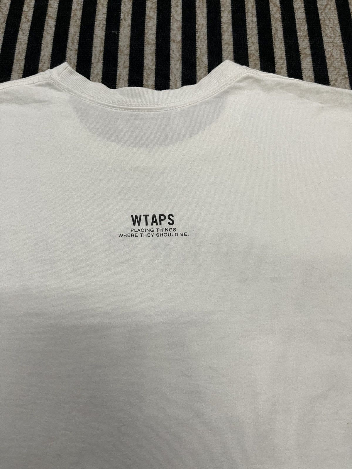 Wtaps 2000s WTAPS V-UPARMORED 76 WHITE TEES Size US S / EU 44-46 / 1 - 14 Thumbnail