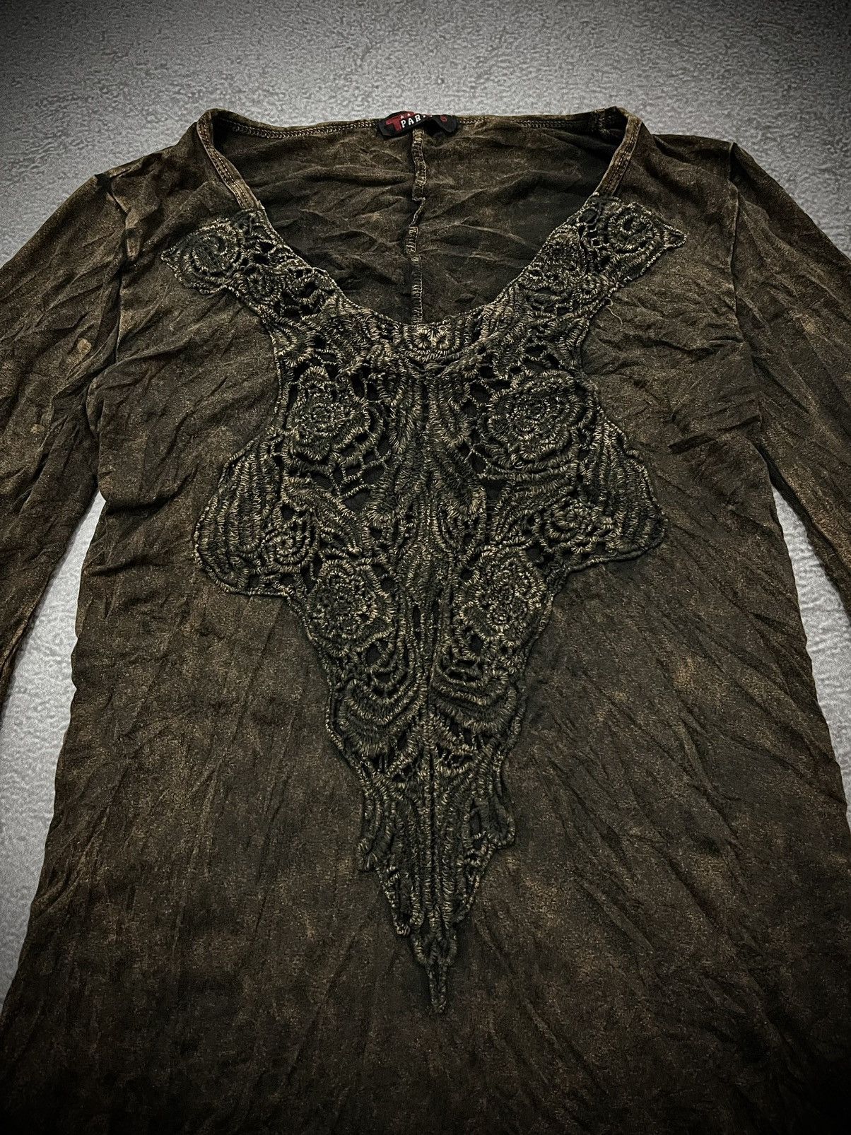 Vintage Vintage Party Gothic Flared Sleeve Tribal tatto Shirt Size US M / EU 48-50 / 2 - 4 Thumbnail