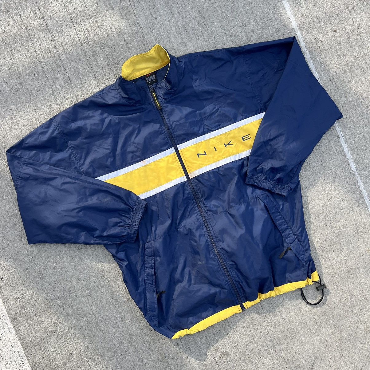 Nike × Vintage Vintage Nike Windbreaker Light Jacket 90s , sportswear Size US L / EU 52-54 / 3 - 2 Thumbnail