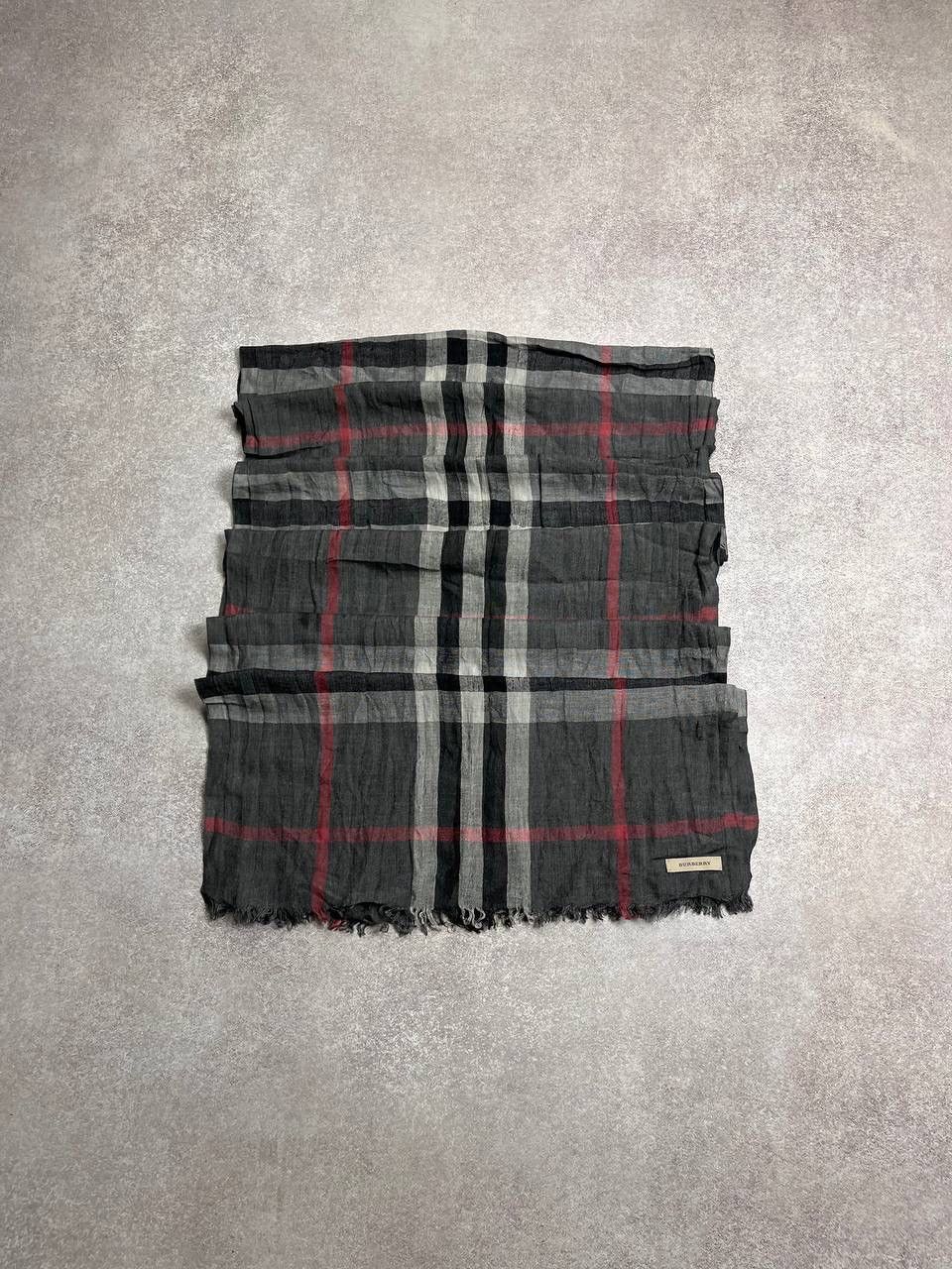 Burberry × Vintage VINTAGE BURBERRY NOVA CHECK GRAY SCARF RARE OS Size ONE SIZE - 1 Thumbnail