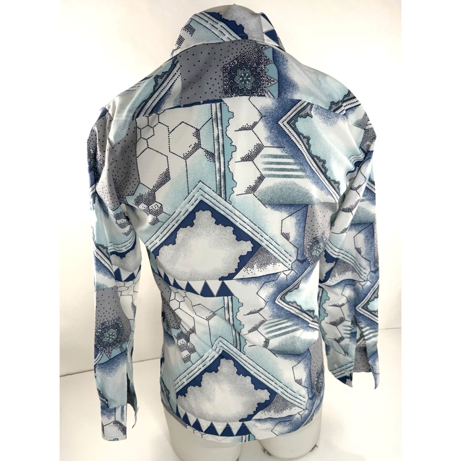 Vintage JOEL CALIFORNIA Vintage Disco Butterfly Collar Geometric Sky Shirt Mens S Blue EXCELLENT Size US S / EU 44-46 / 1 - 5 Thumbnail