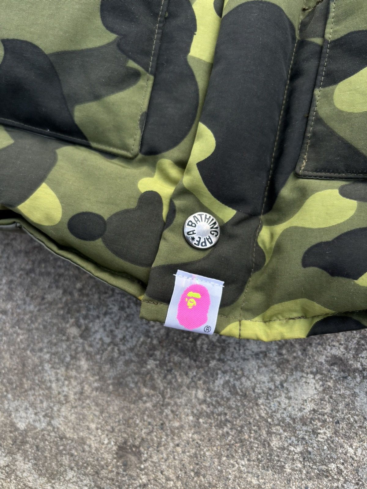 Bape Bape 1st camo down jacket with fawx fur hood Size US XS / EU 42 / 0 - 9 Thumbnail