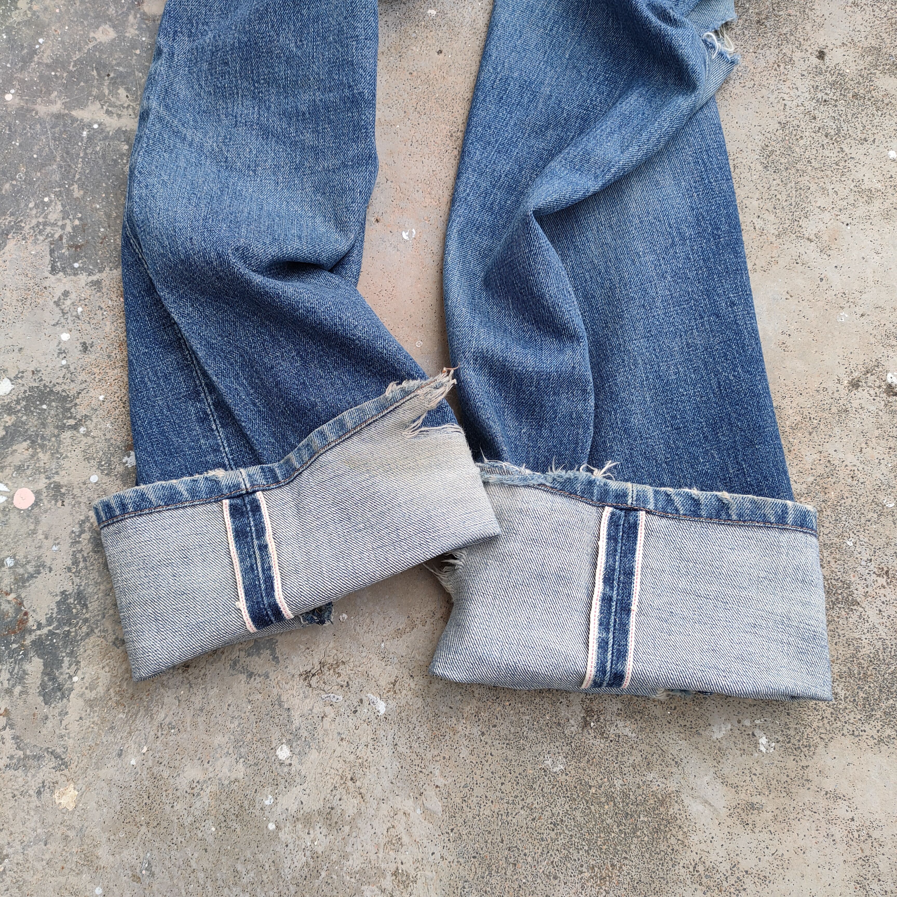 Levi's Vintage Clothing VINTAGE LEVI'S 502 98' BIG E SELVEDGE JEANS DENIM PANTS Size US 33 - 17 Thumbnail
