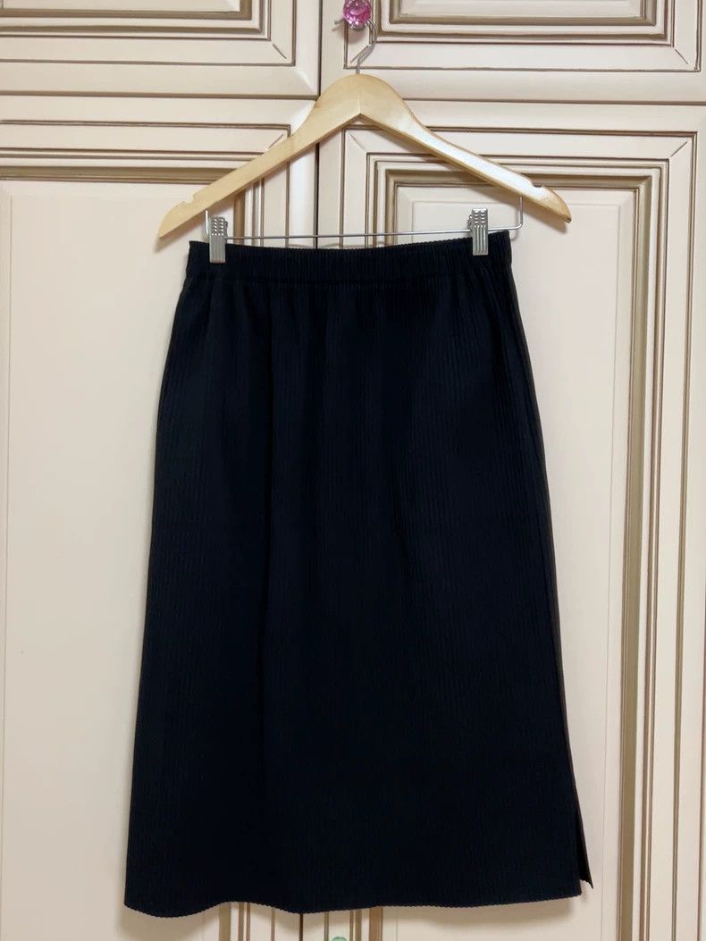 Issey Miyake size:one size Black pleated skirt