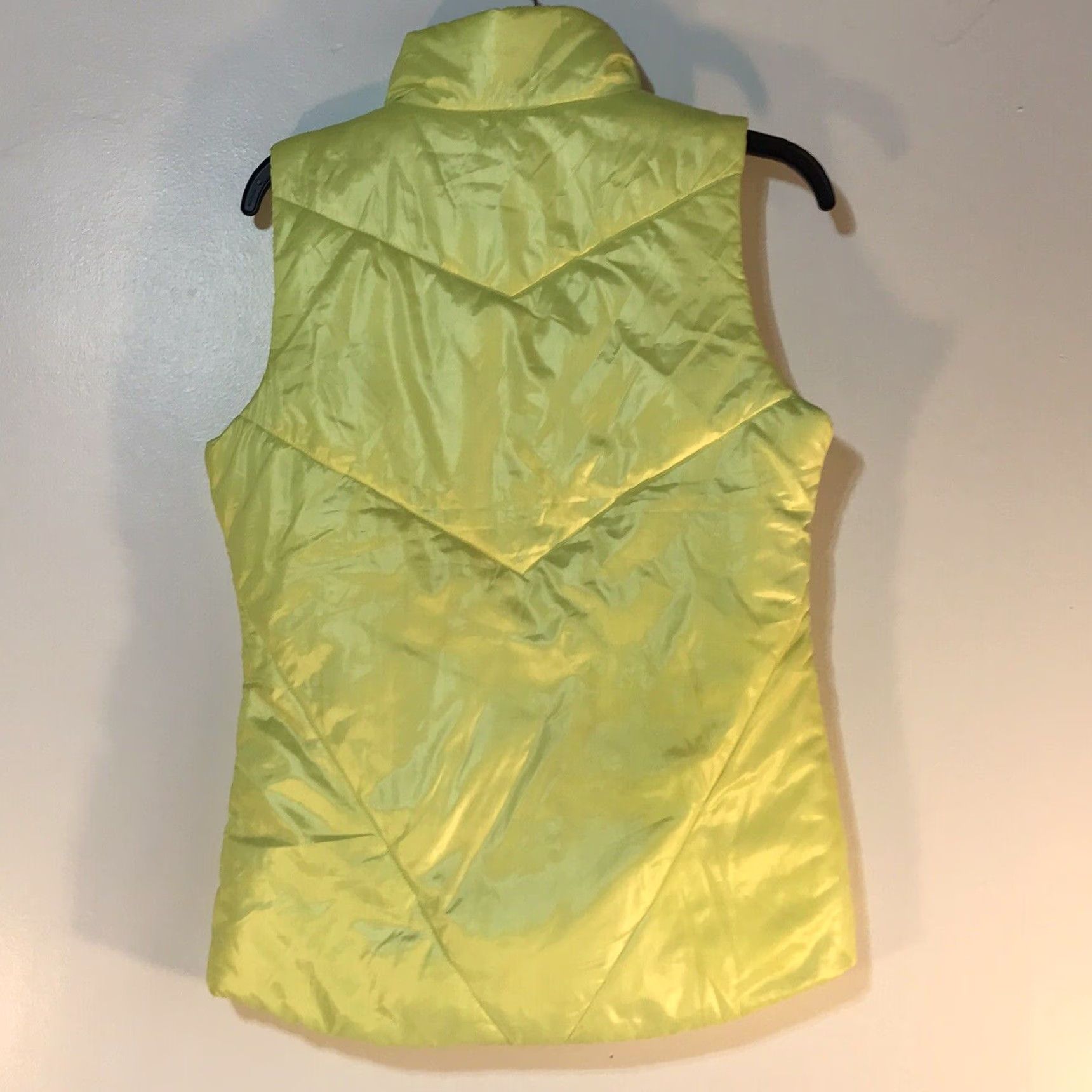 Gap Gap Fit Neon Yellow Puffer Vest Womens Size XS Casual Fall Winter Size XS / US 0-2 / IT 36-38 - 2 Thumbnail