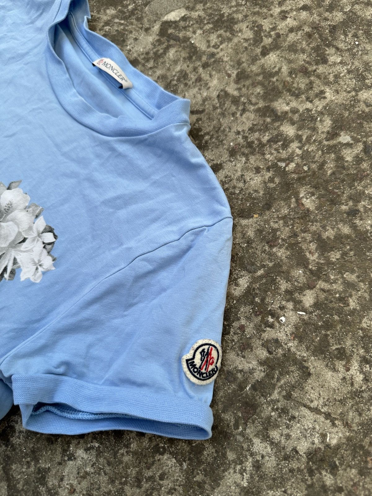 Moncler Moncler Luxury T-shirt M Logo Streetwear Women XS Rae Size XS / US 0-2 / IT 36-38 - 3 Thumbnail