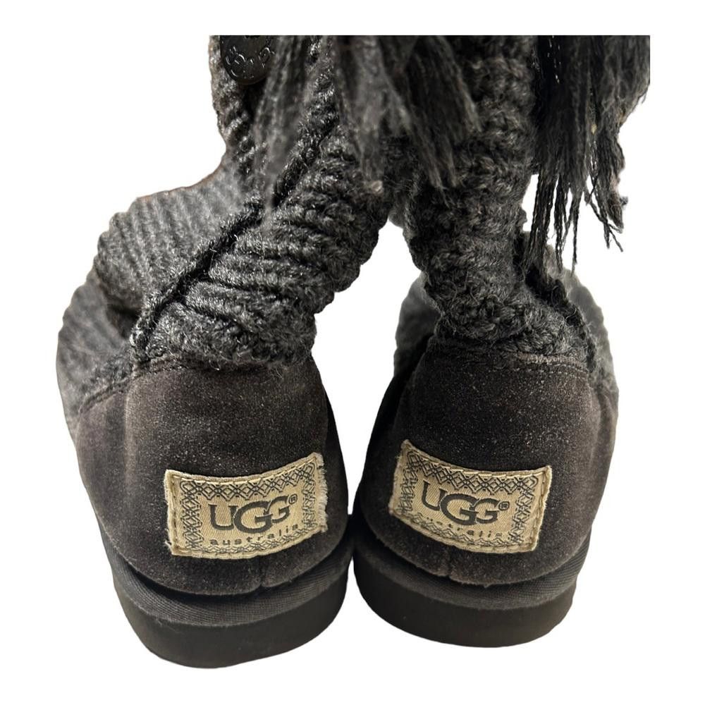 Designer UGG I Cardy Knit Fringe Boots Size 9 Size US 9 / IT 39 - 6 Thumbnail
