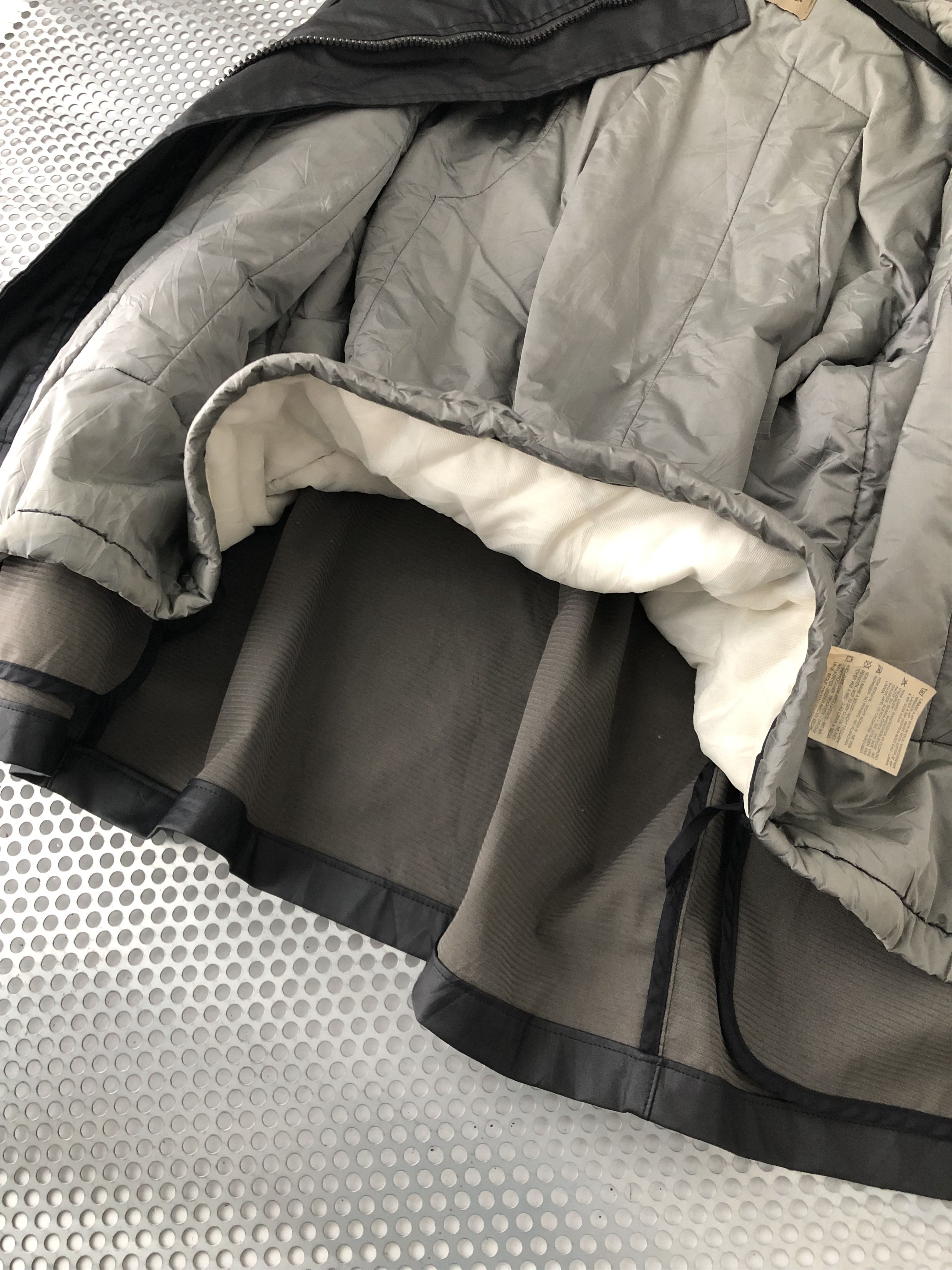 Massimo Osti 1996 A/W Massimo Osti Production Rubberized Mountain Parka Size US S / EU 44-46 / 1 - 16 Thumbnail