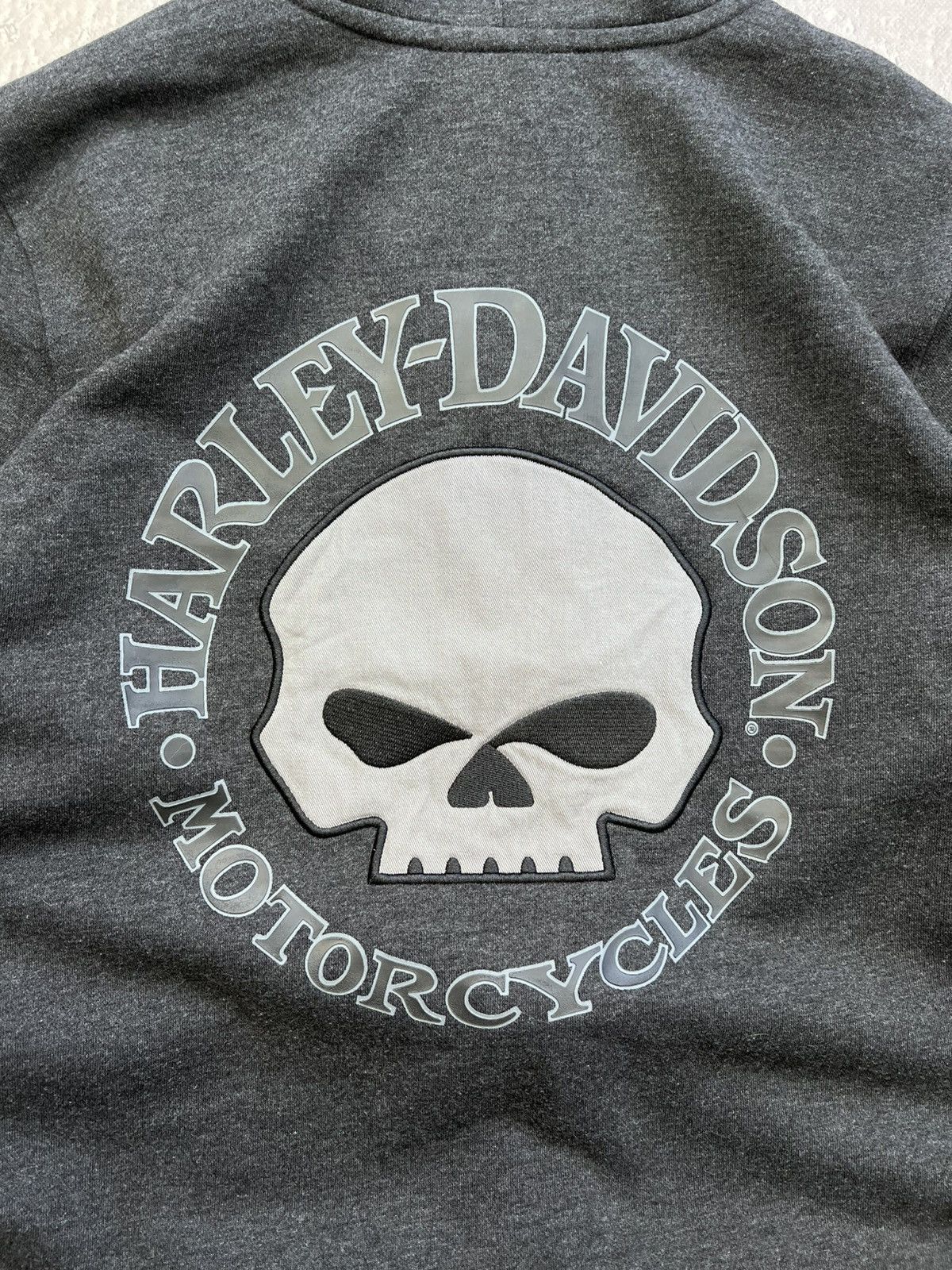 Harley Davidson × Vintage HARLEY DAVIDSON Crowned Skull hoodie longsleeve Grunde skull Size US XL / EU 56 / 4 - 2 Thumbnail