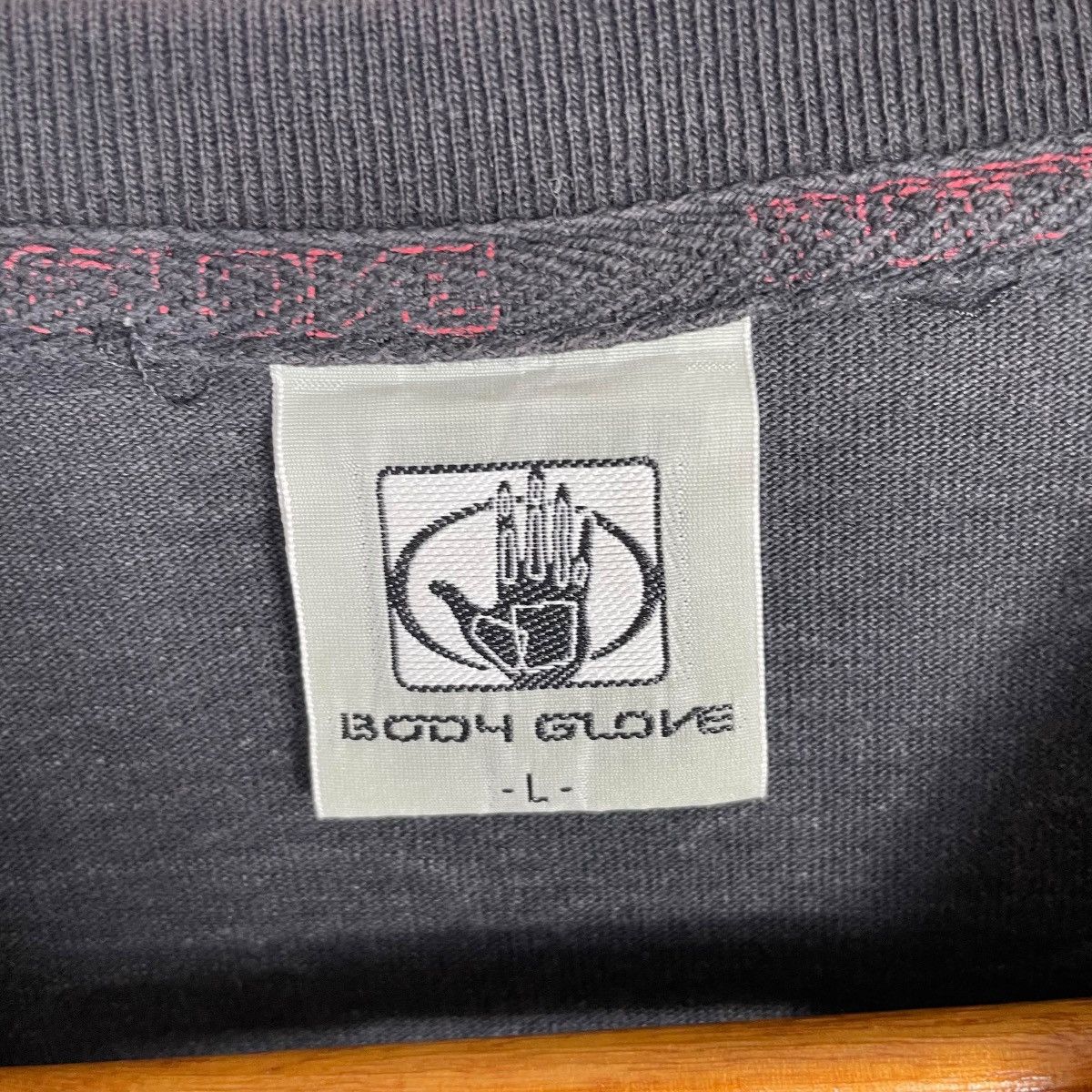 Body Glove × Vintage Vintage Body Glove Surfing Long Sleeve Shirt Size US L / EU 52-54 / 3 - 7 Thumbnail
