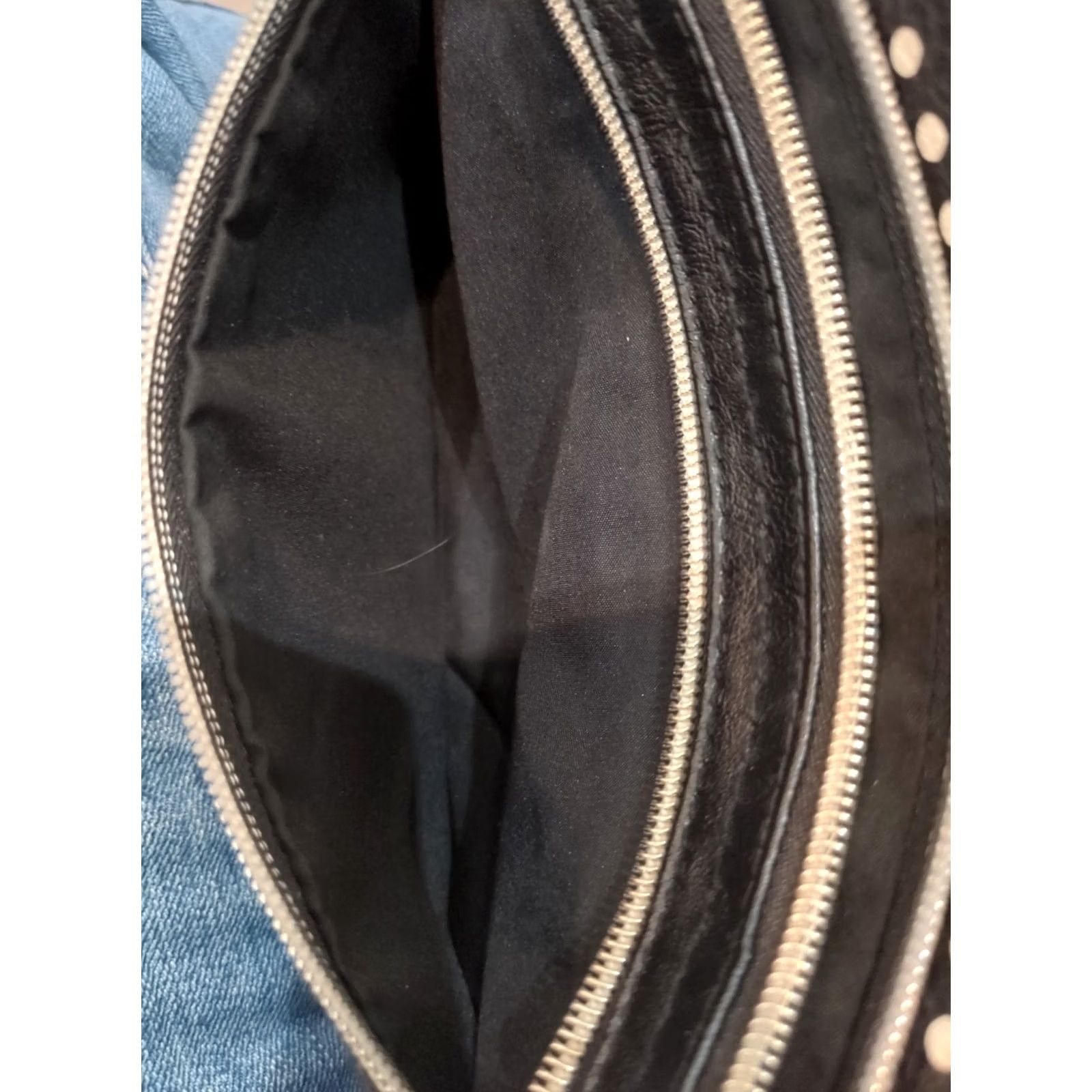 Vintage RELIC Crossbody Bag Polka Dot Black/White Matte Faux Leather Zipper Pockets Size ONE SIZE - 5 Thumbnail