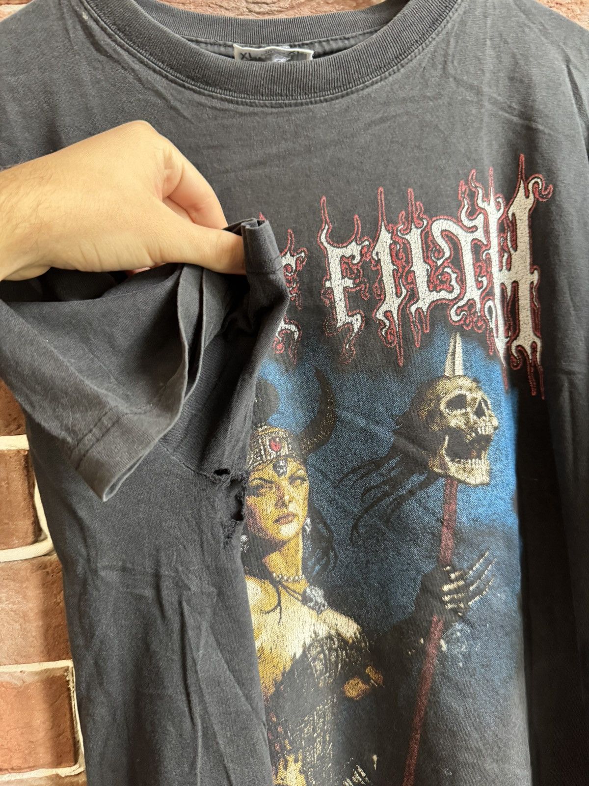 Band Tees Rare Vintage 90s Cradle Of Filth Boris Valejo Metal Band Tee Size US XL / EU 56 / 4 - 5 Thumbnail