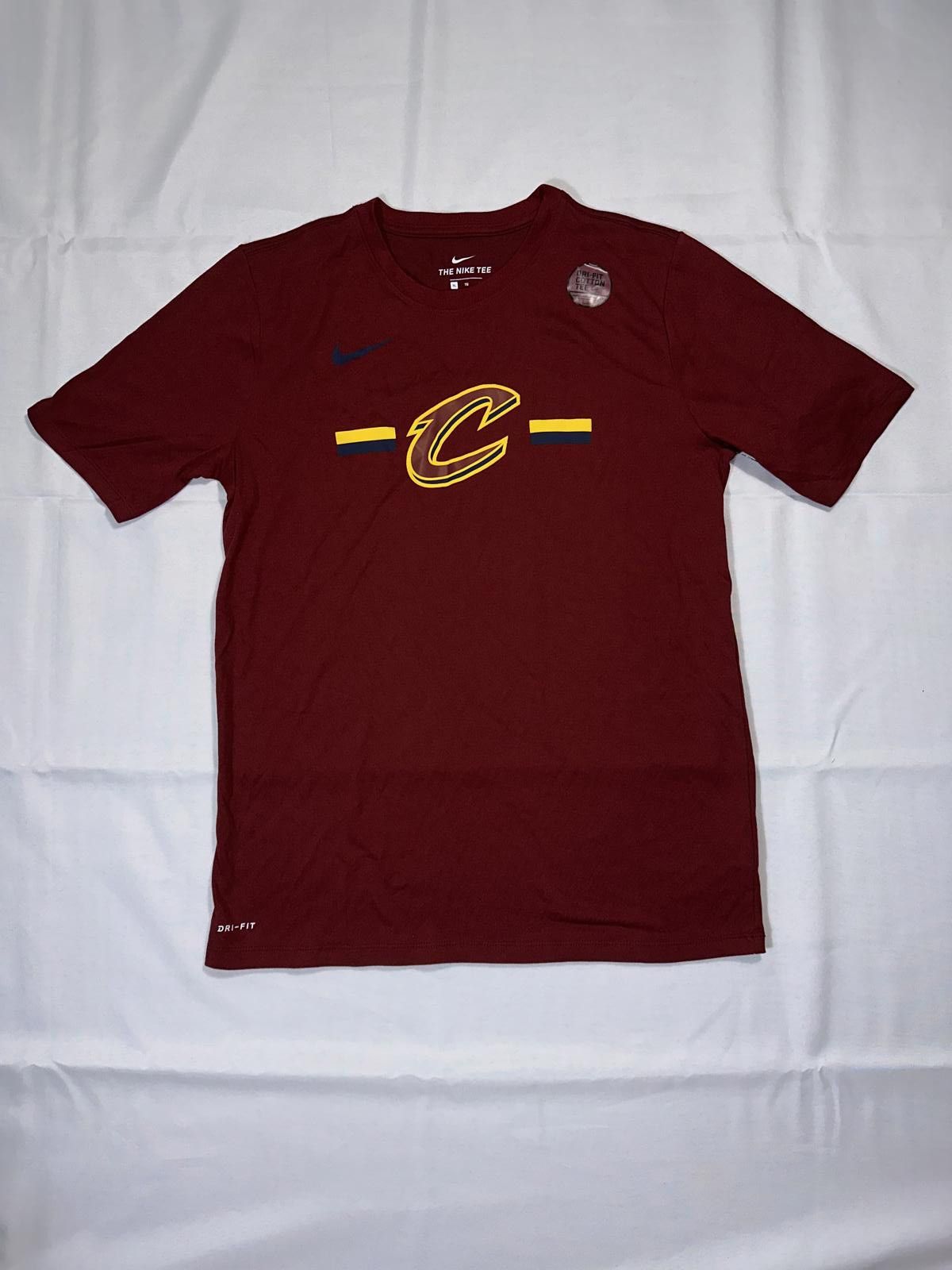 Nike Nike Big Kid’s (Boy’s) Cleveland Cavaliers Dri-Fit NBA T-Shirt Size US XXS / EU 40 - 1 Thumbnail