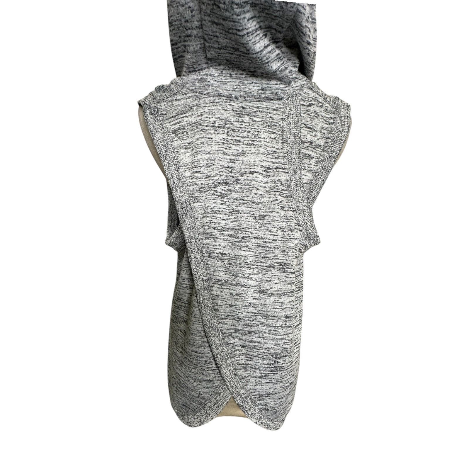 Athleta Athleta heathered gray blissful balance hooded vest Size XS Size XS / US 0-2 / IT 36-38 - 7 Thumbnail