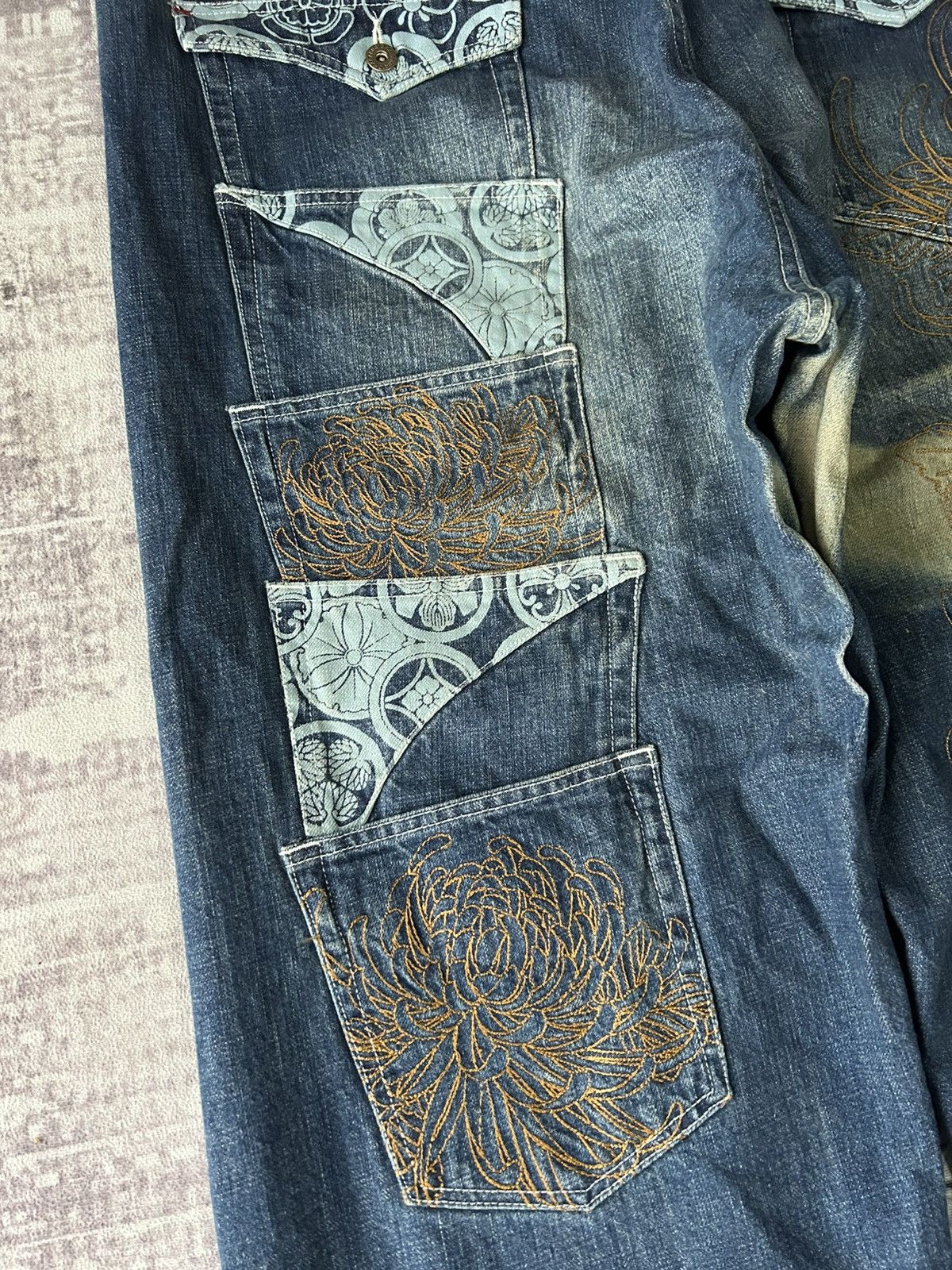 Karakuri Tamashii Overprint Dragon Embroidery Karakuri Jeans Size US 44 / EU 60 - 9 Thumbnail