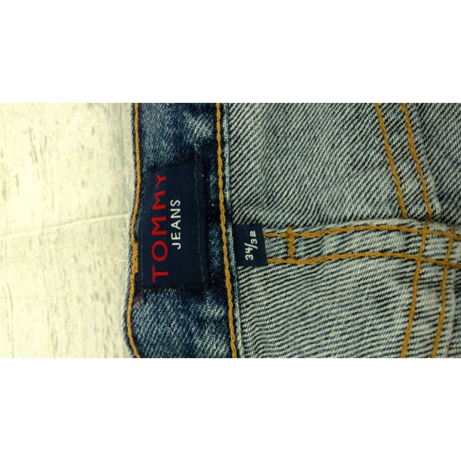 Tommy Hilfiger VTG Tommy Hilfiger Jeans 90s Street Style Mens 34 Jeans Blue 90s Womens Mens Boys Girls Size US 34 / EU 50 - 6 Thumbnail
