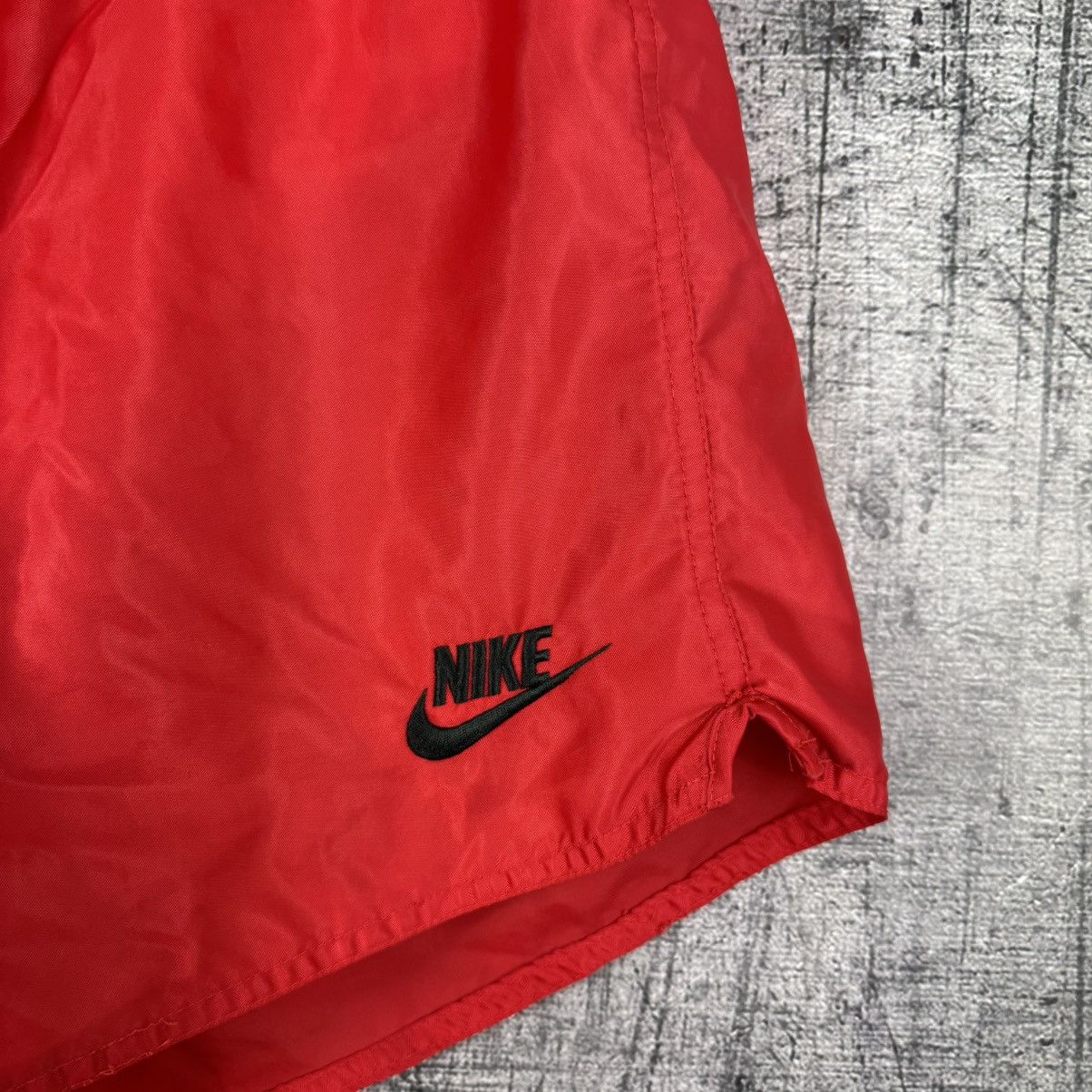 Nike Vintage 90s Nike swoosh nylon red shorts size L old retro Size US 34 / EU 50 - 2 Thumbnail